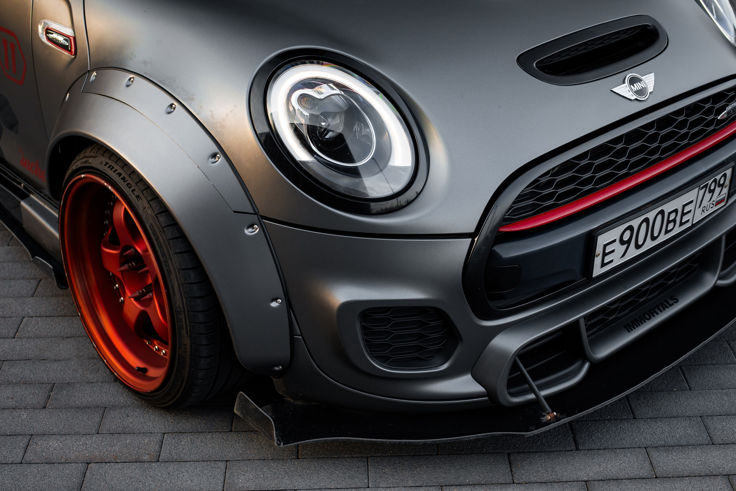 MINI jcw. Автомобильный фотограф в Москве Андрей Емельянов