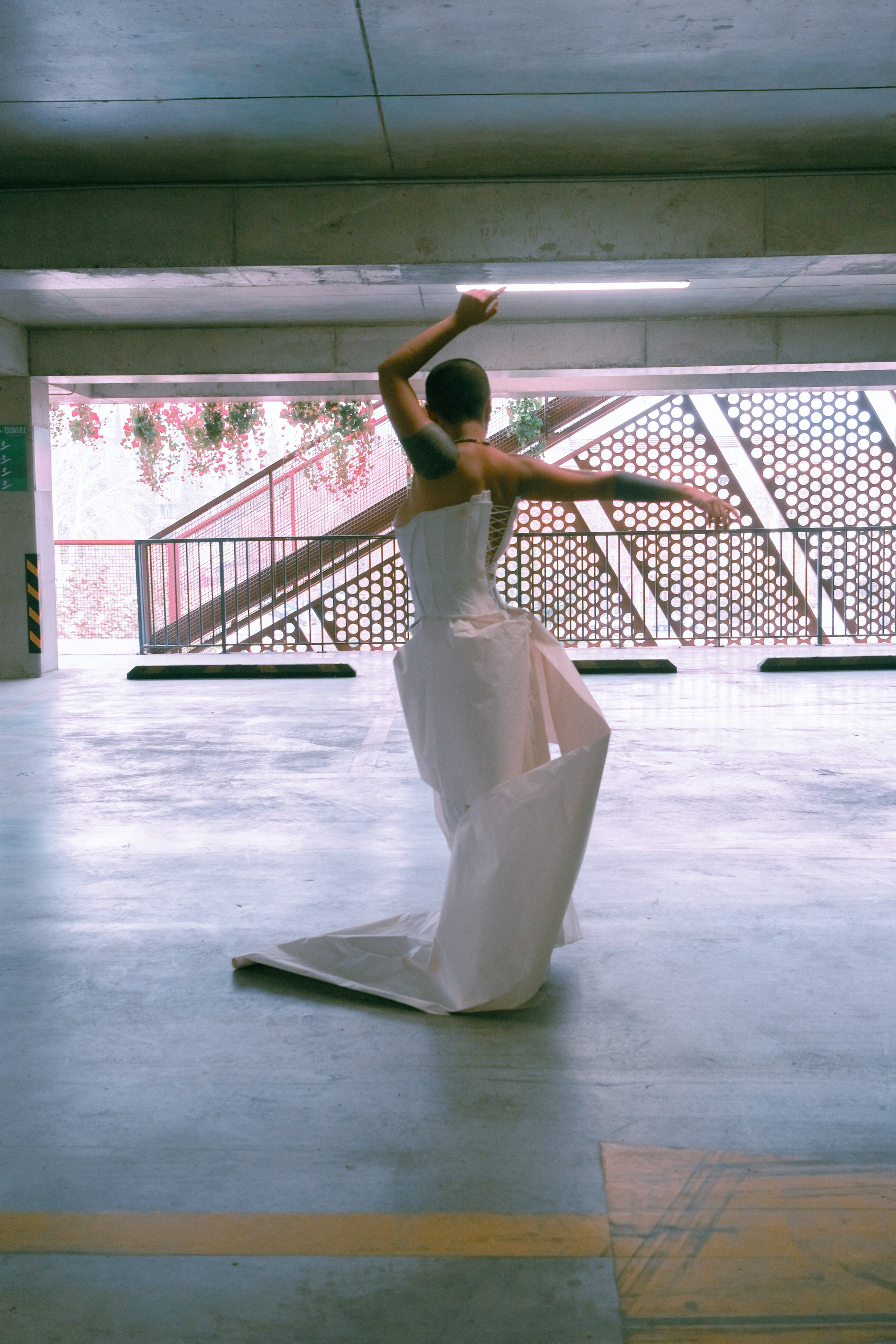 Tibetan girl. Photographer Tbilisi