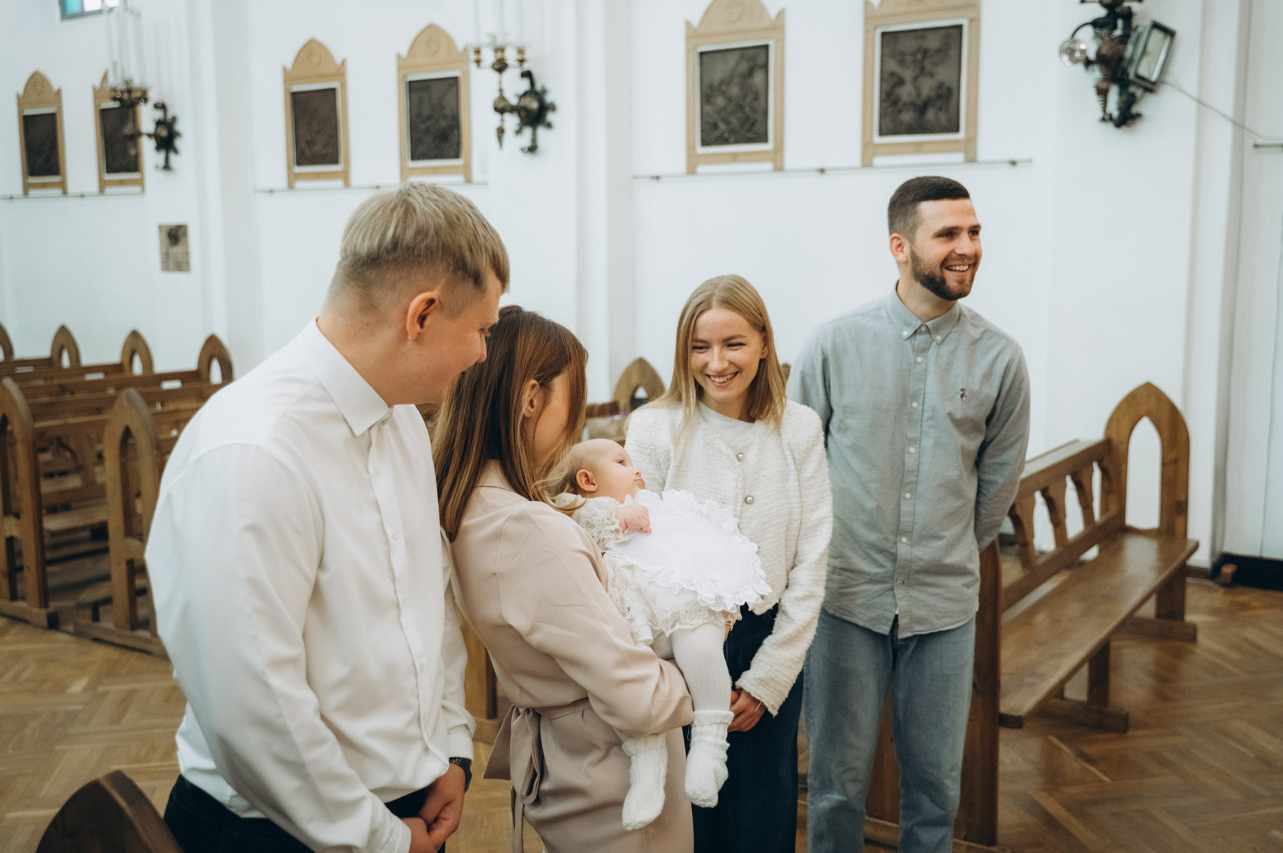 Крещение Эмили (Золотогорский костёл Пресвятой Троицы). Семейный фотограф в Минске Дарья Дреко