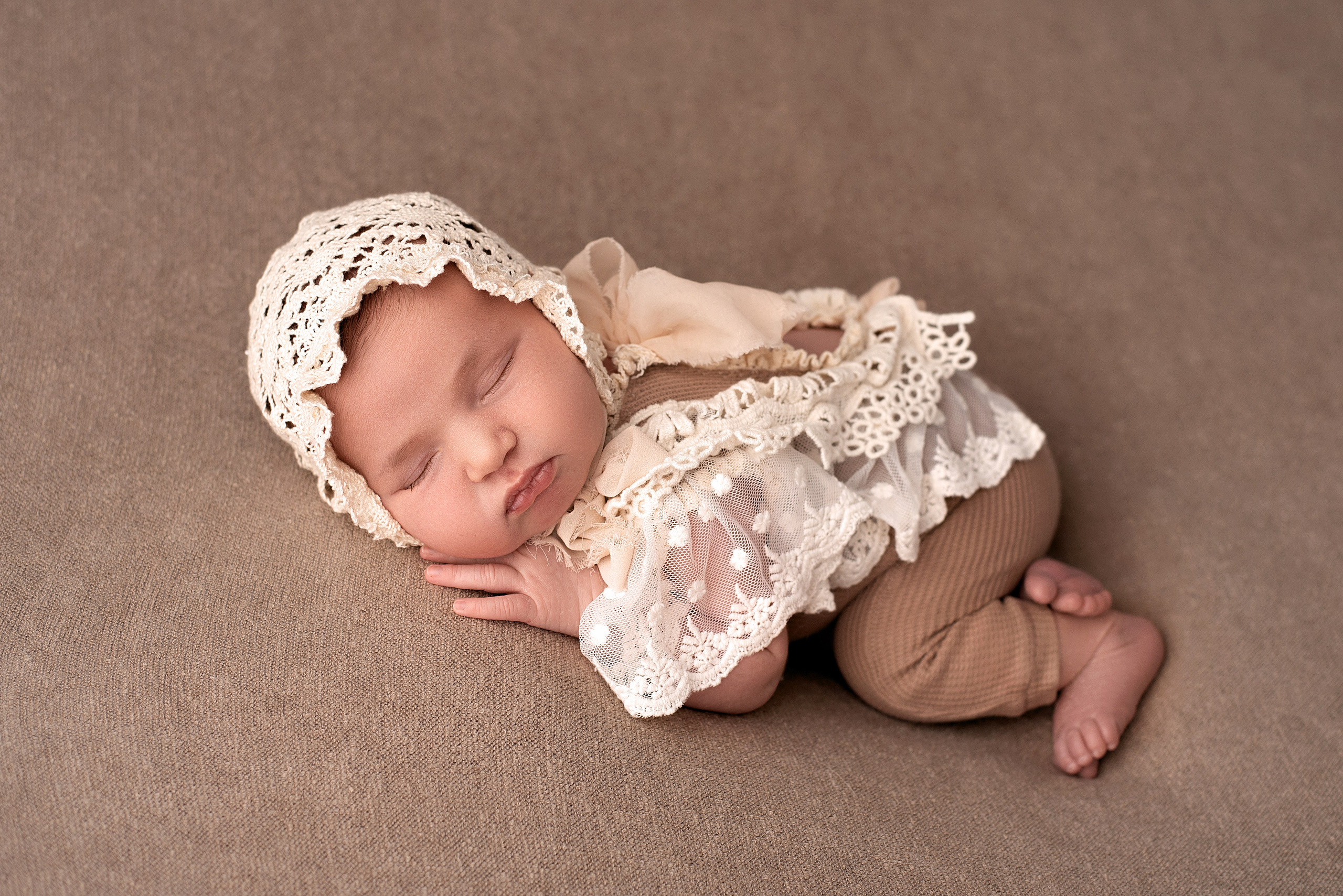 Новорождённые девочки. Детский фотограф новорождённых в Минске Боровик Екатерина