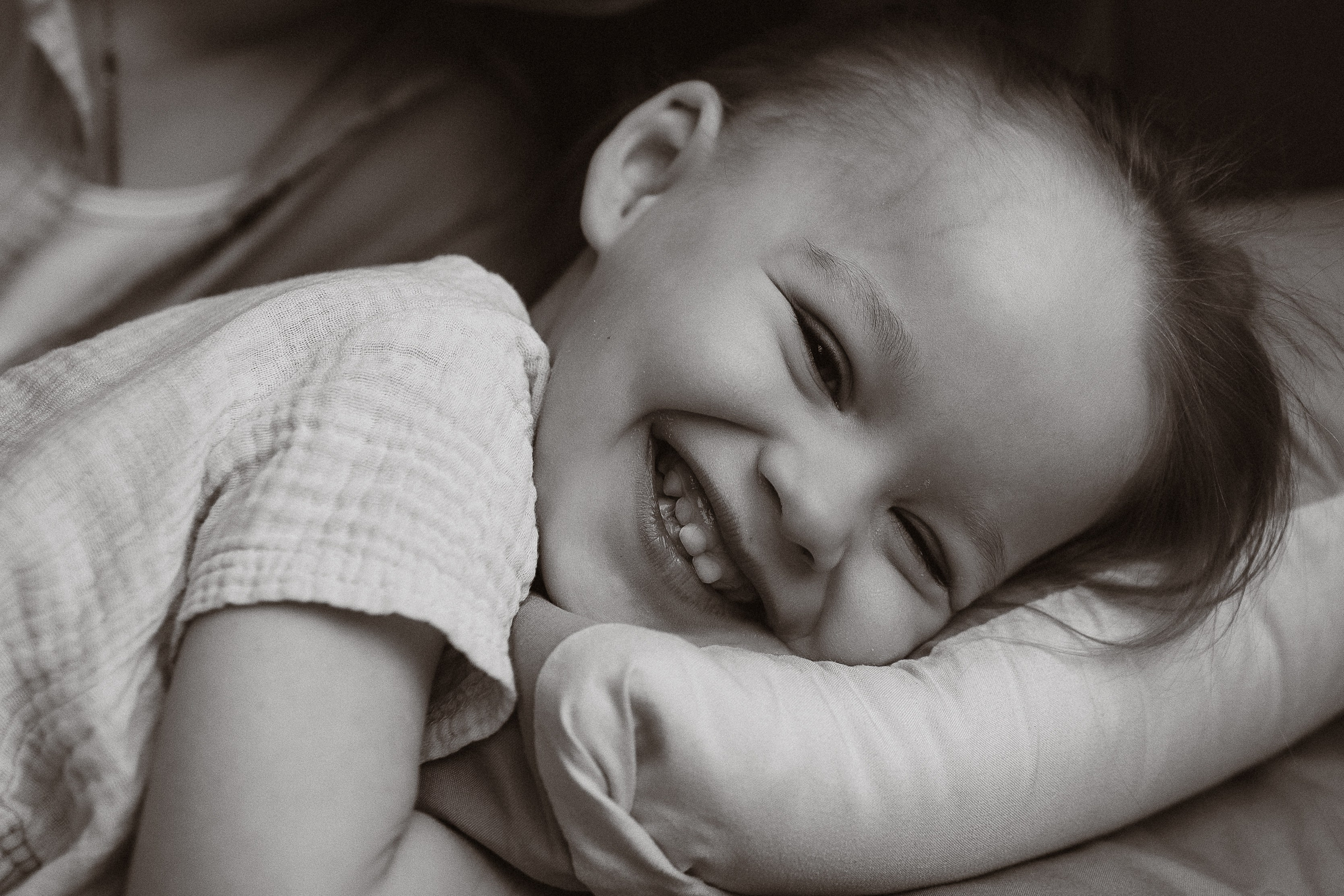 Домашняя семейная фотосессия «Утро» в Ижевске