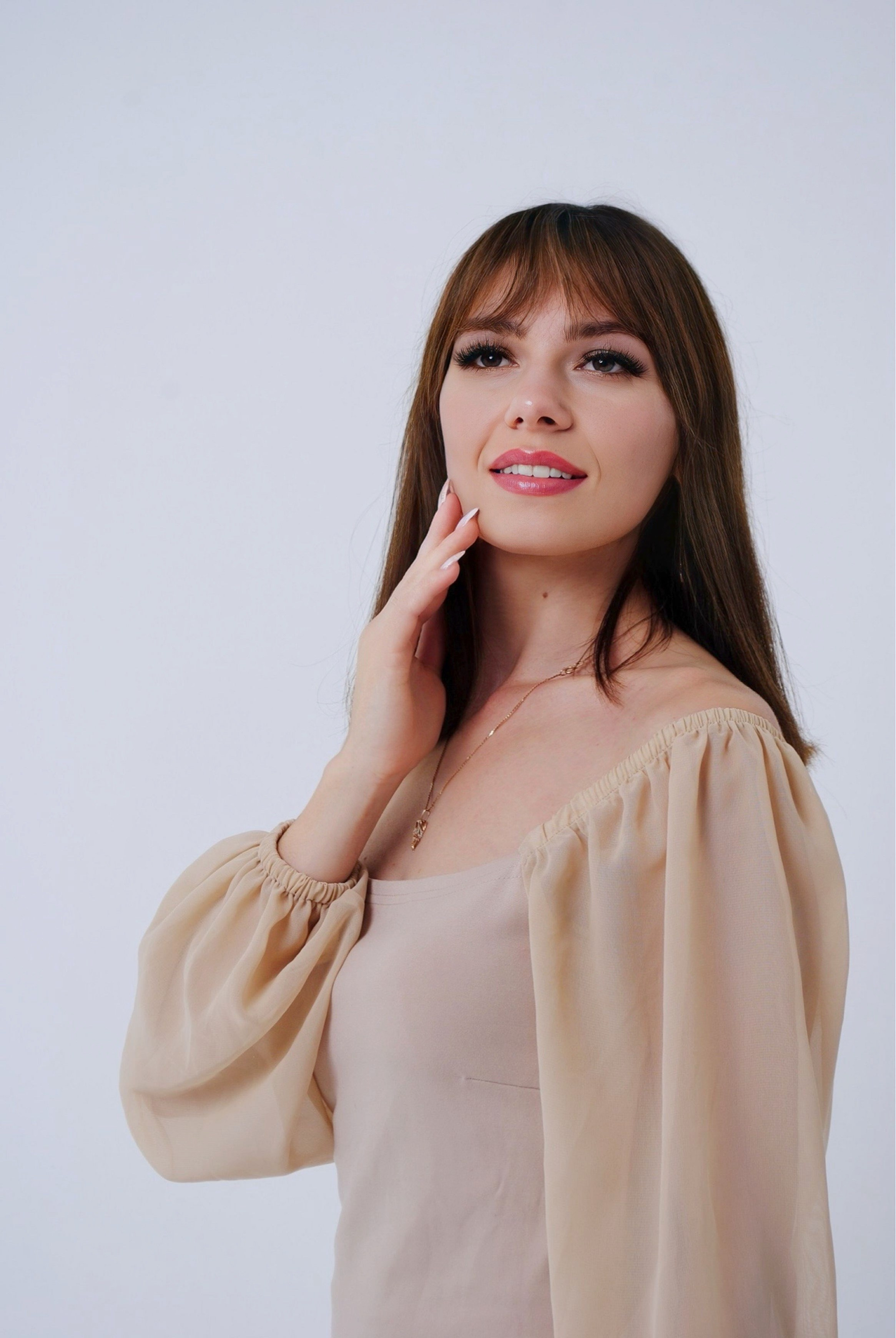 Анастасия и дочки. Фотограф Мария Мусаелян