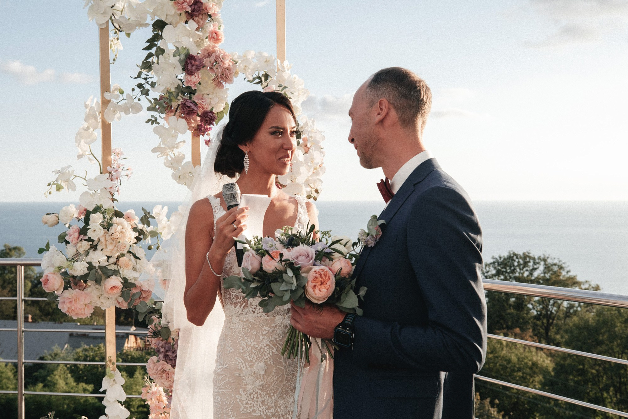 Свадебная фотосессия на вилле в Сочи. Свадебный, репортажный фотограф Дмитрий Макарченко