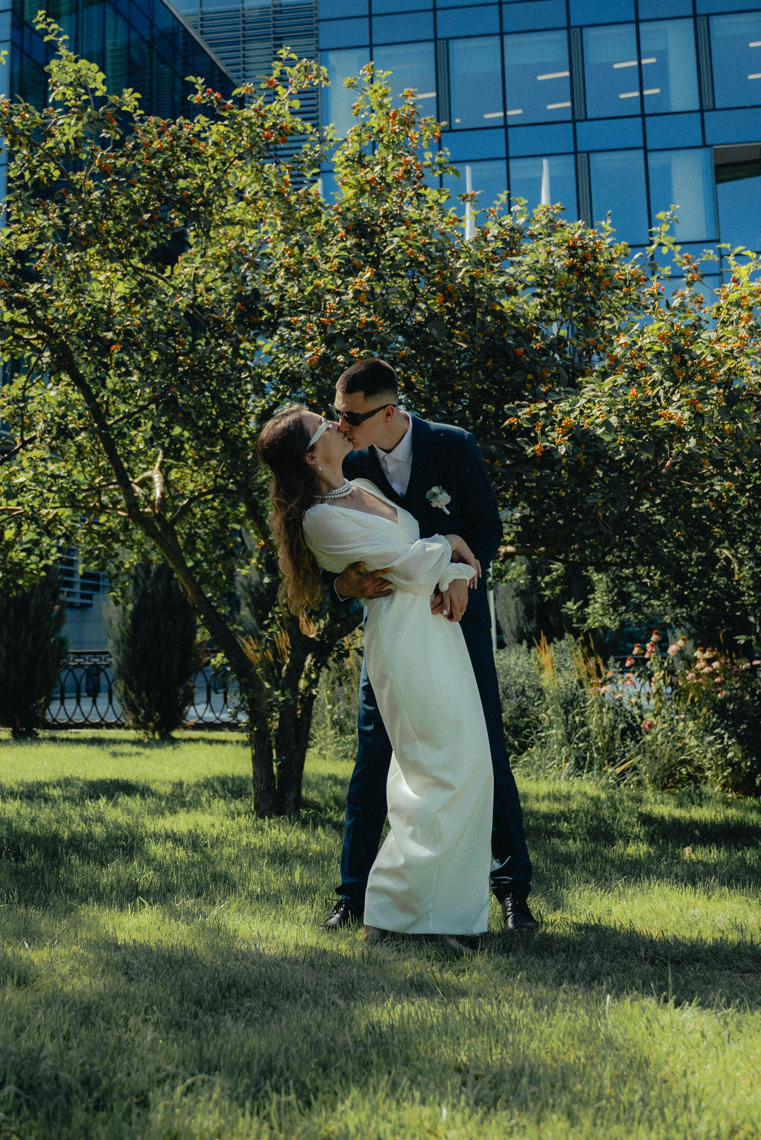 Свадебная прогулка Ольги и Вадима. Портретный фотограф в Казани Алёна Евсеева