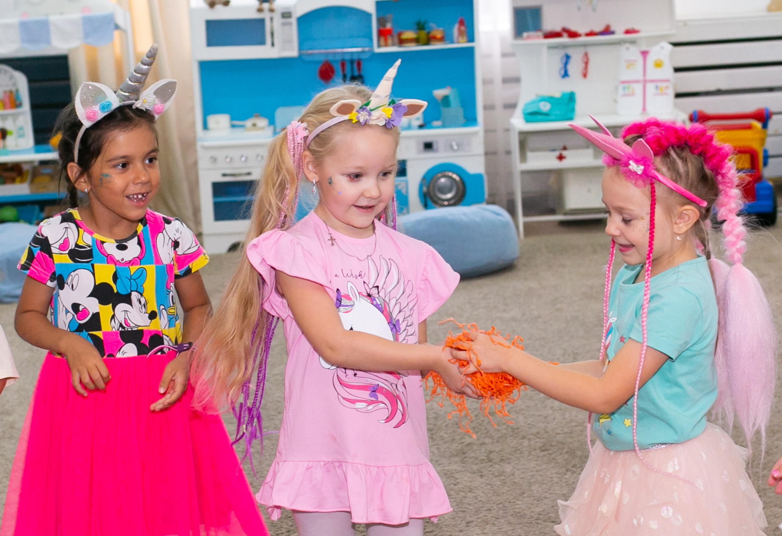 Праздники. Фотограф новорожденных и семейный фотограф НСО г. Бердск Марина Львова