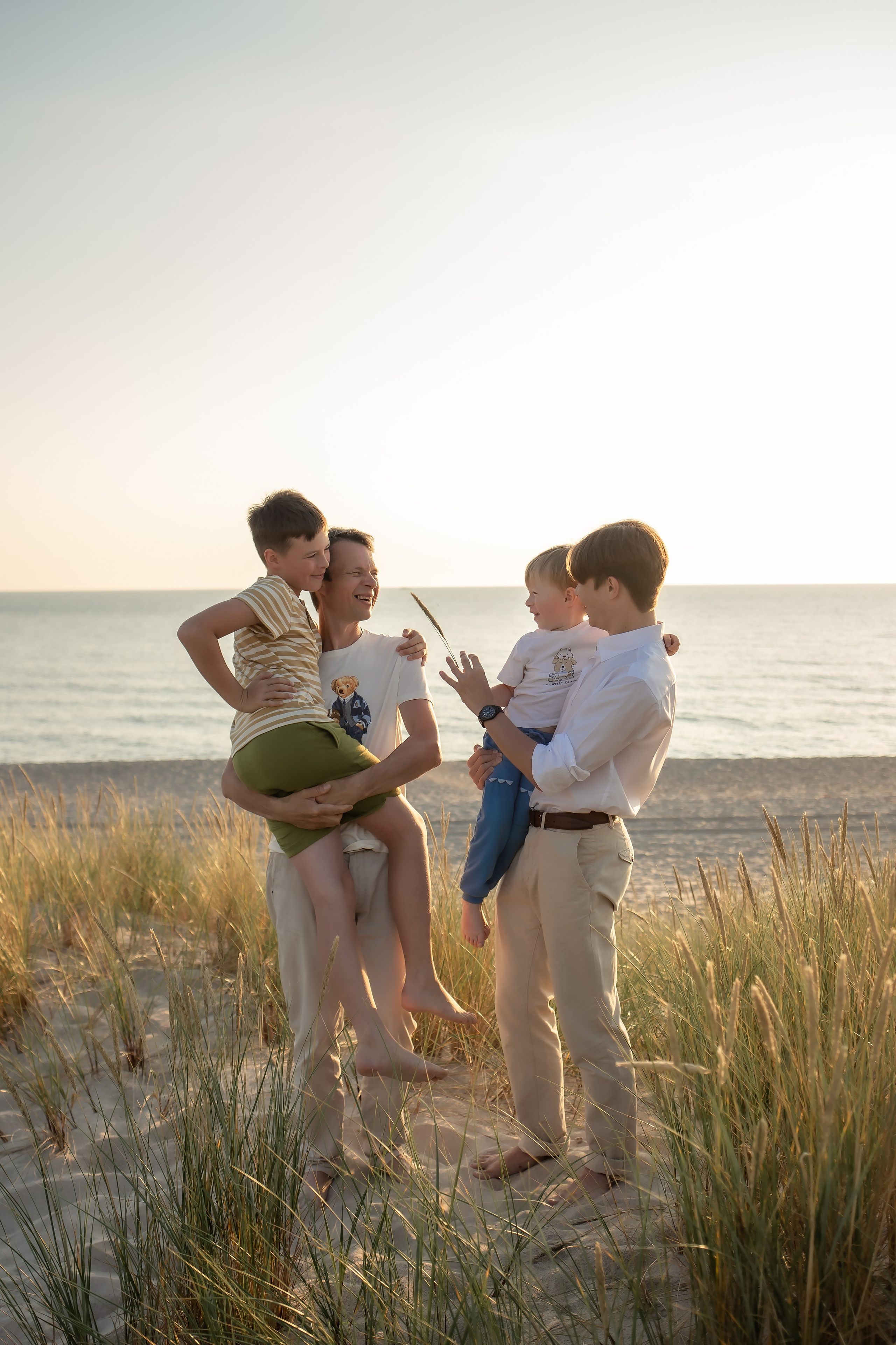 Екатерина и Антон. На закате. Фотограф в Калининграде Решетникова Алина