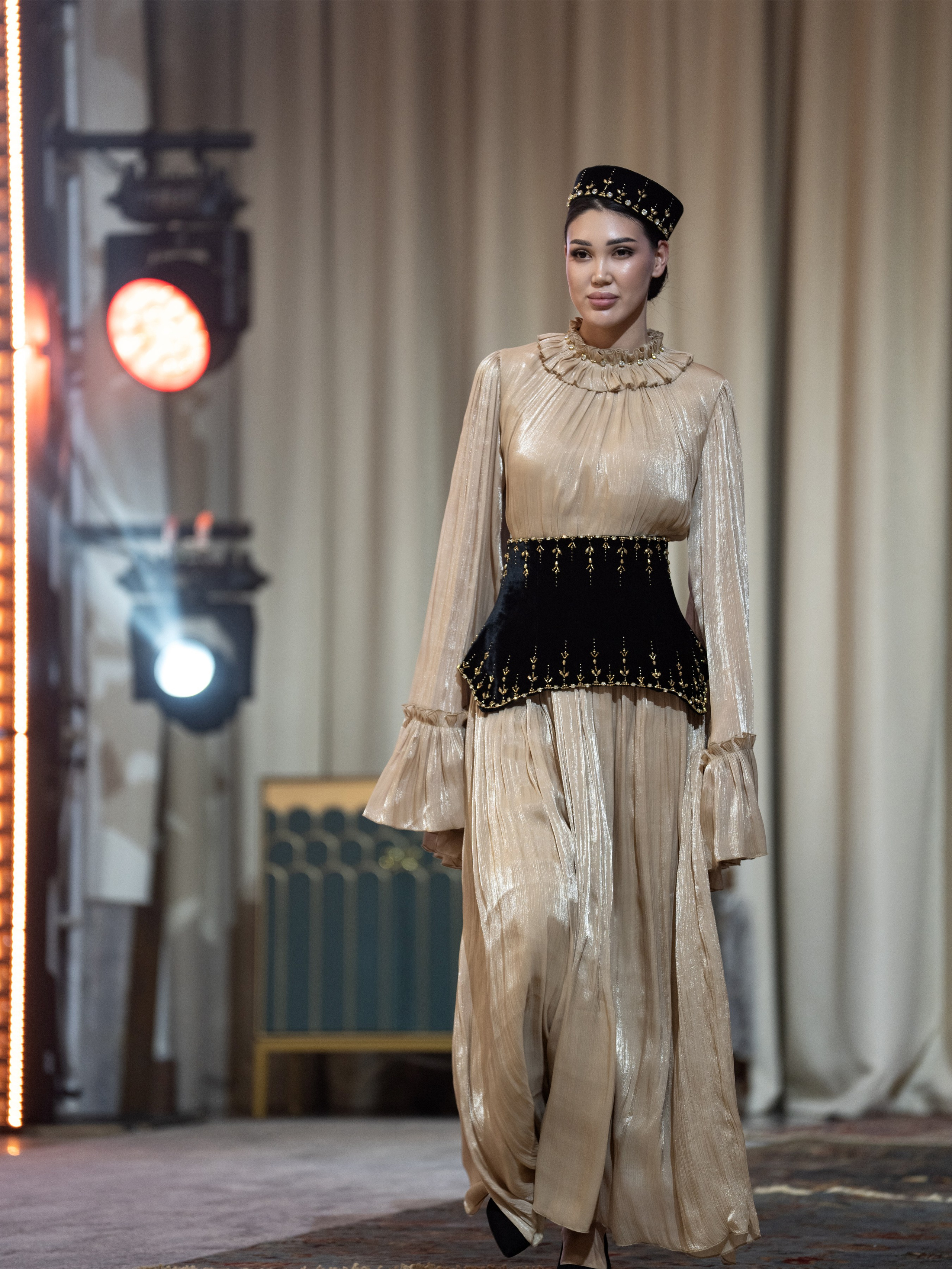 Khanshaiym brand. Сайт Алматинского НЮ АРТ, будуар и фэшн фотографа Дениса Карпенко