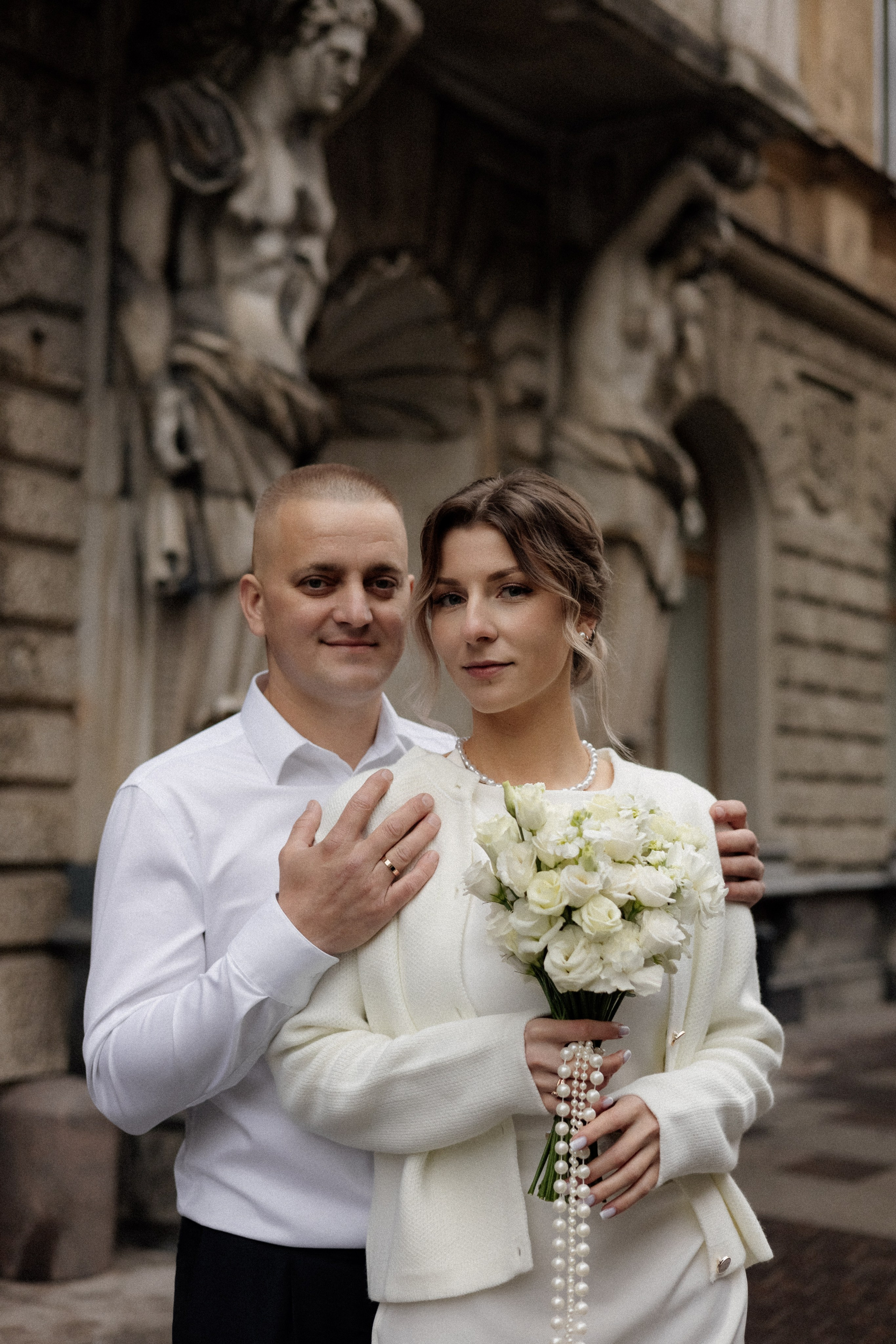 Свадебная прогулка у Исаакия. Свадебный фотограф в Санкт-Петербурге Ксения Кобышева