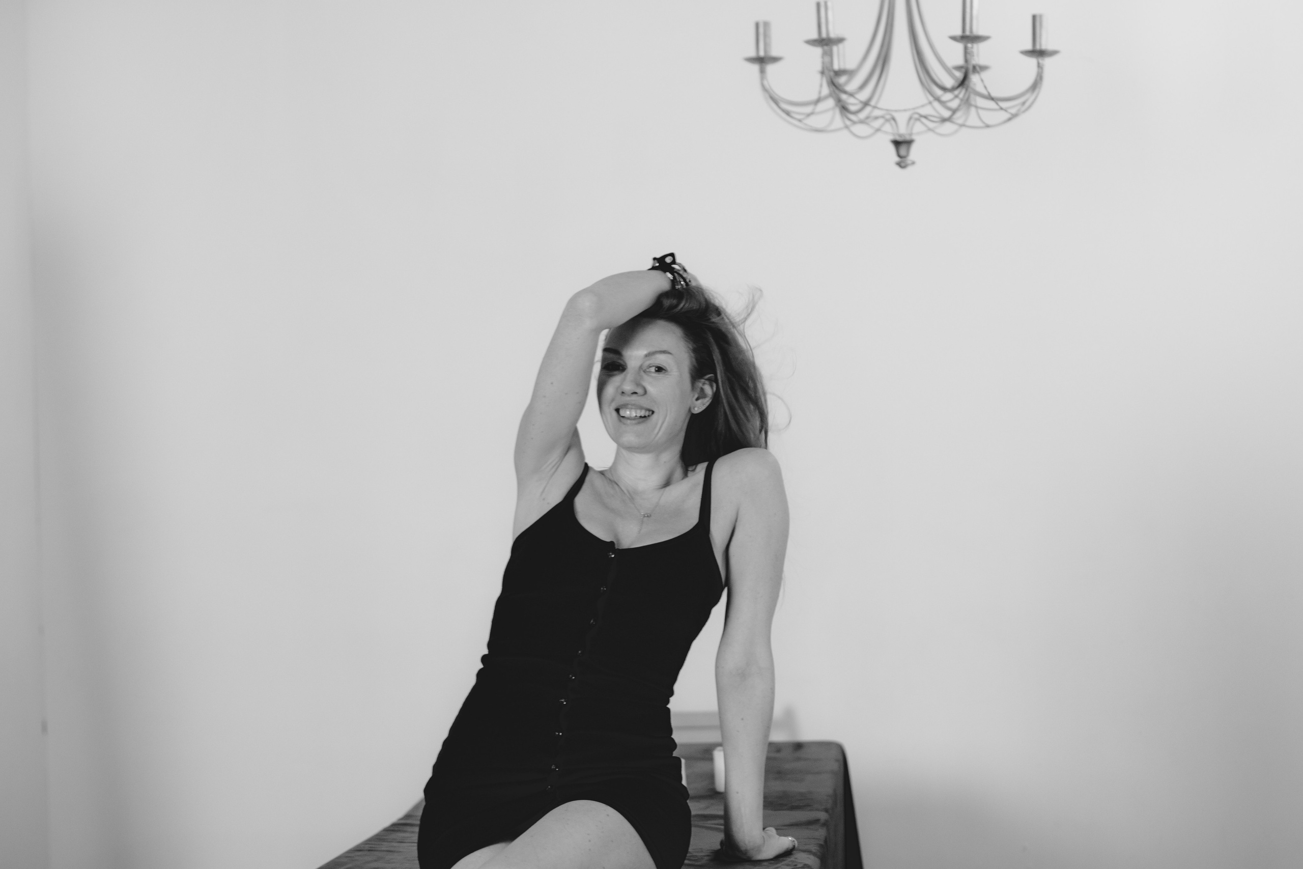 Женский портрет чб студия. Фотограф в Перми Гиренко Людмила