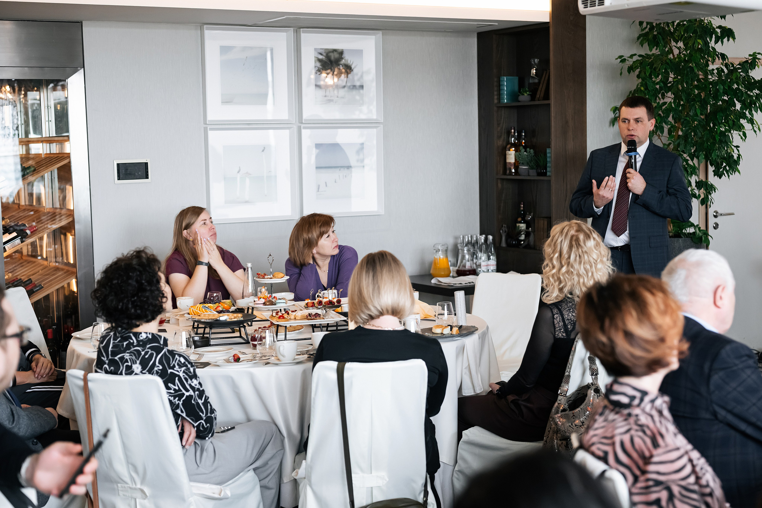 Бизнес-завтрак А7 в ресторане 10Ten