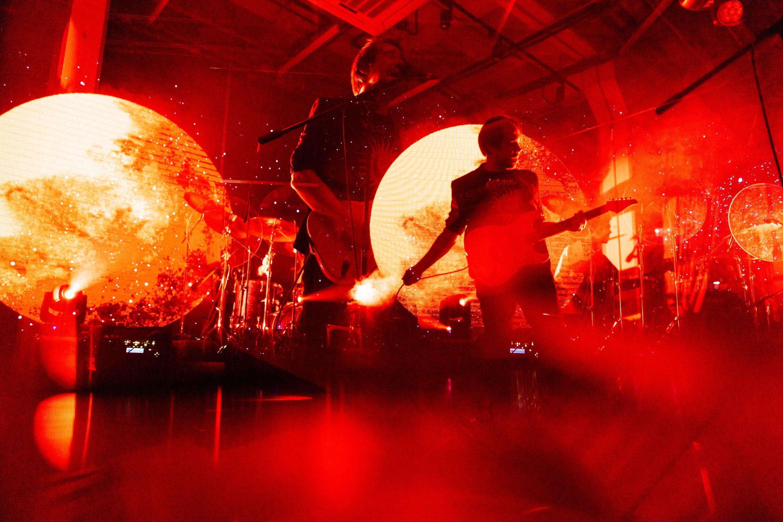 Echoes and Signals. Репортажный фотограф Алексей Пирязев