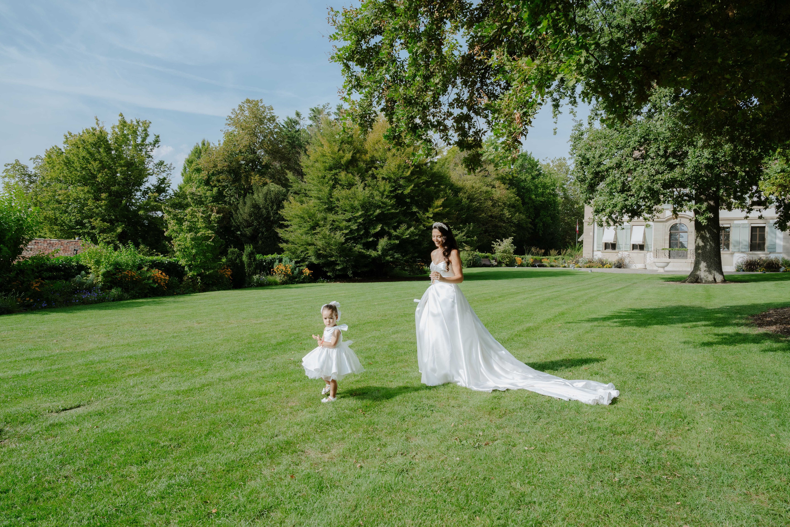 Wedding Photographer Switzerland Geneva Europe. Professional Wedding Photographer Geneva & Romande Switzerland | Tanya Creator