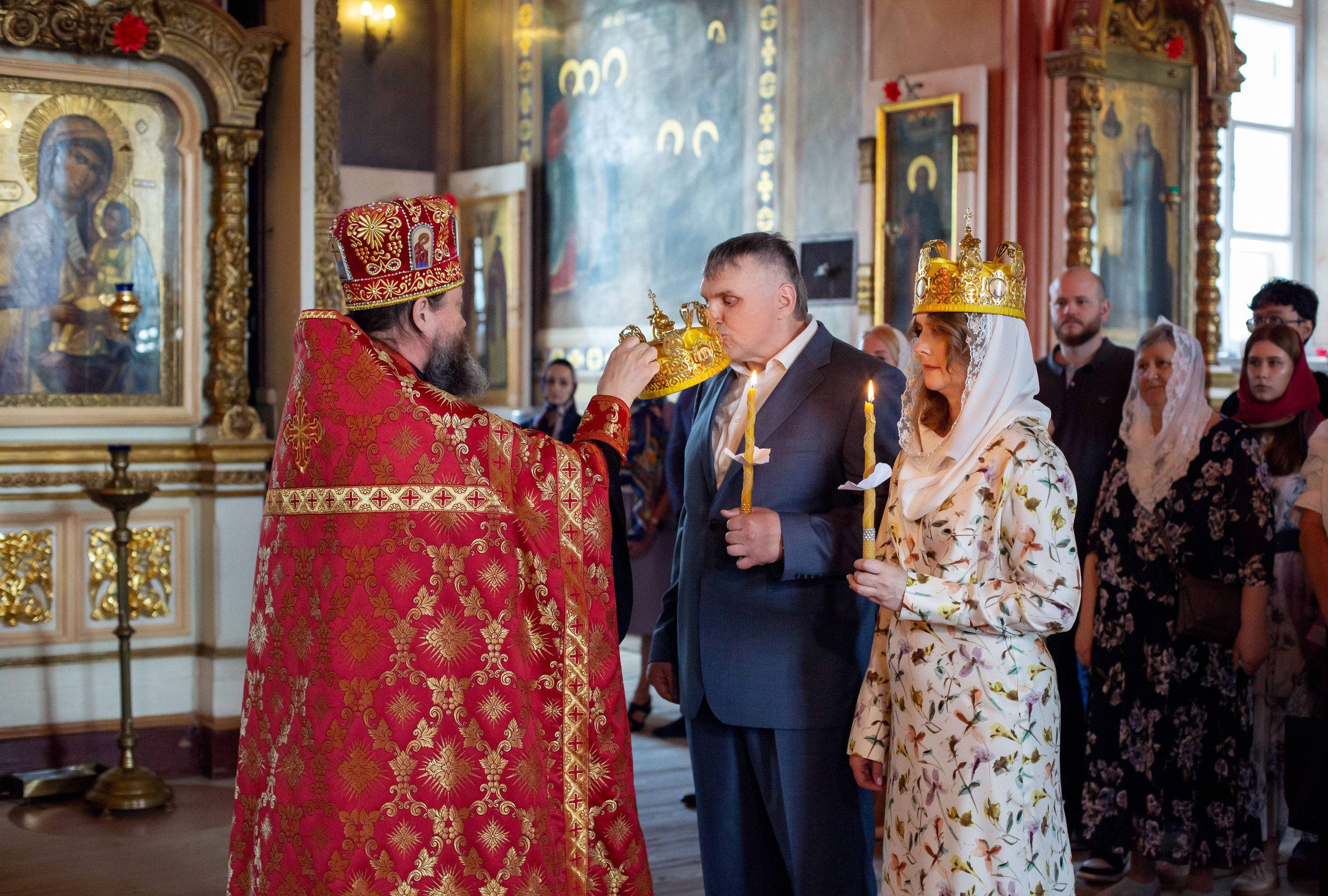 Венчание Сергей и Анна Воскресенский храм. Семейный и детский фотограф Анна Петракова