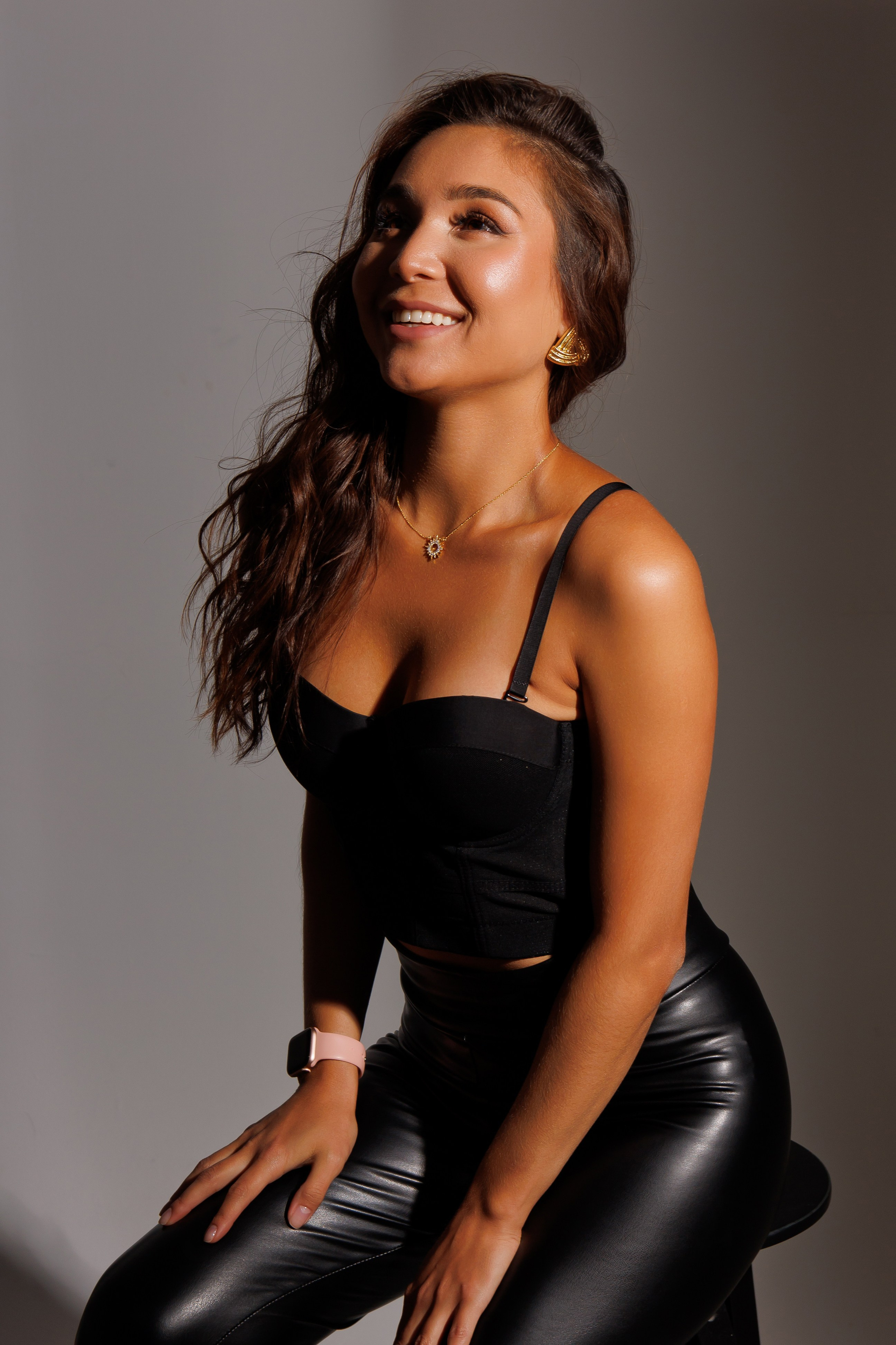 Студийная фотосессия Айзиля. Свадебный фотограф