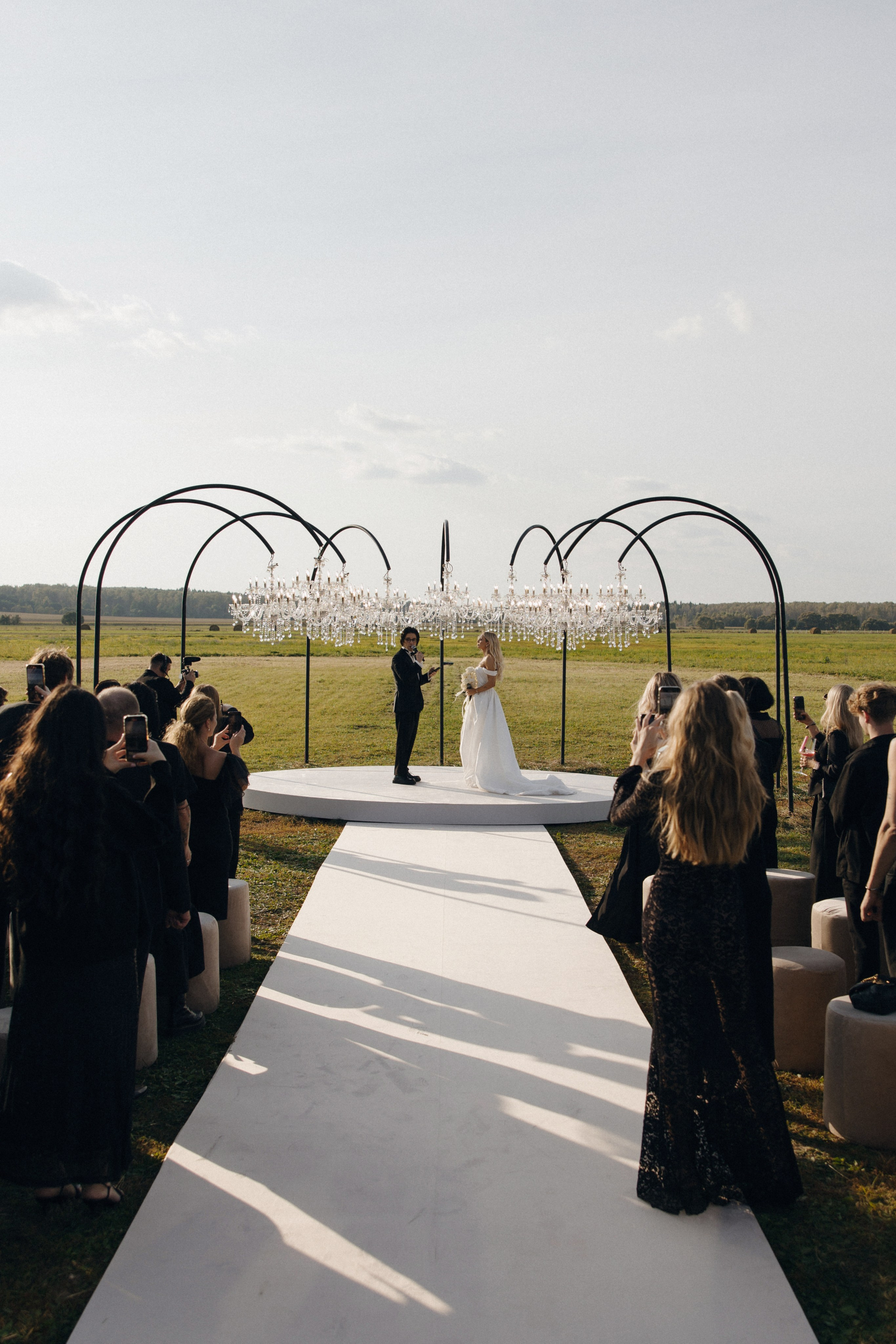 Mary Gu & Toli Wildways. VENSKAYA WEDDING & EVENT PLANNER