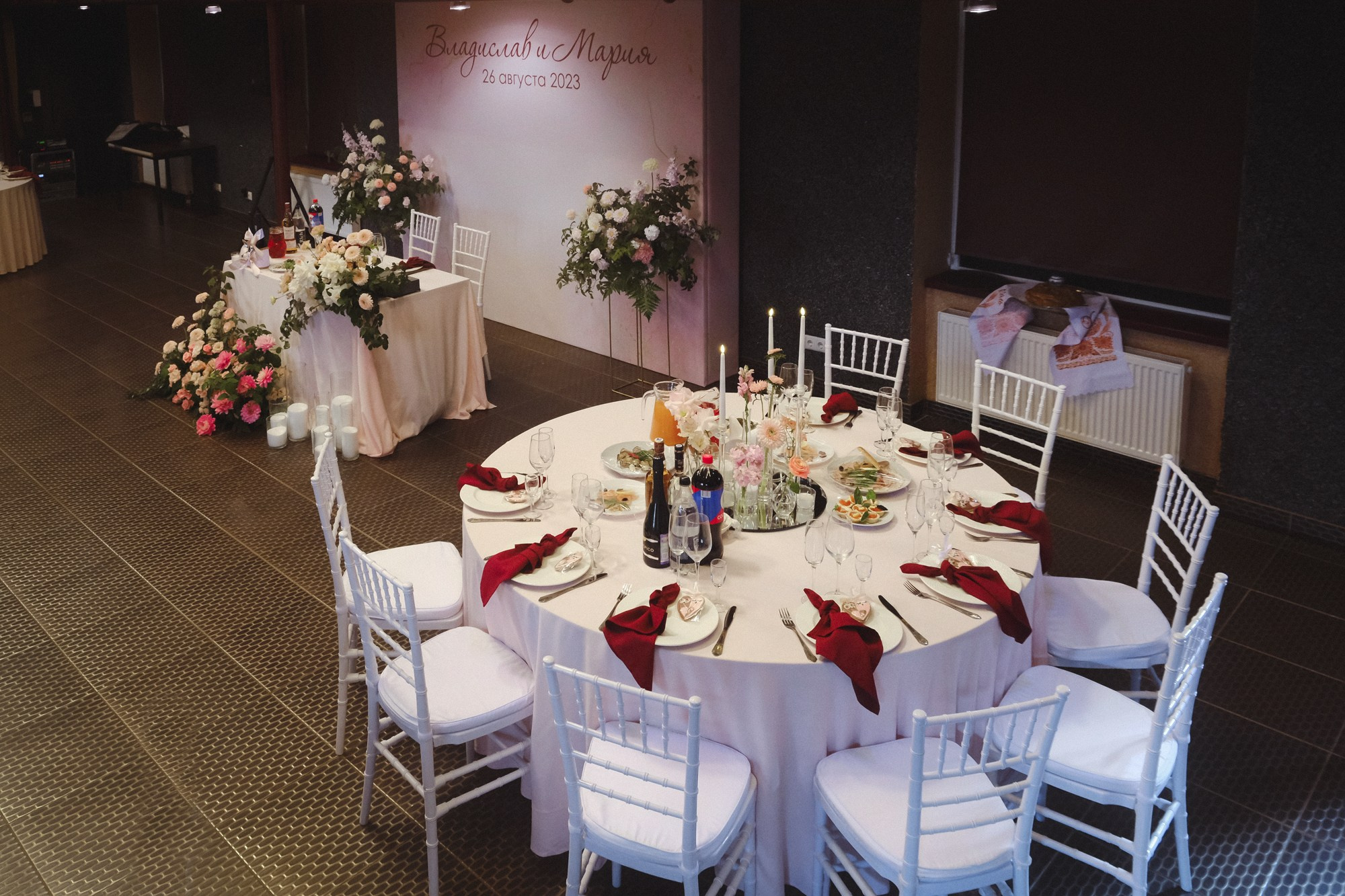 Свадьба в отеле Креатово. Kirillova Studio — мастерская декора и событий Юли Кирилловой