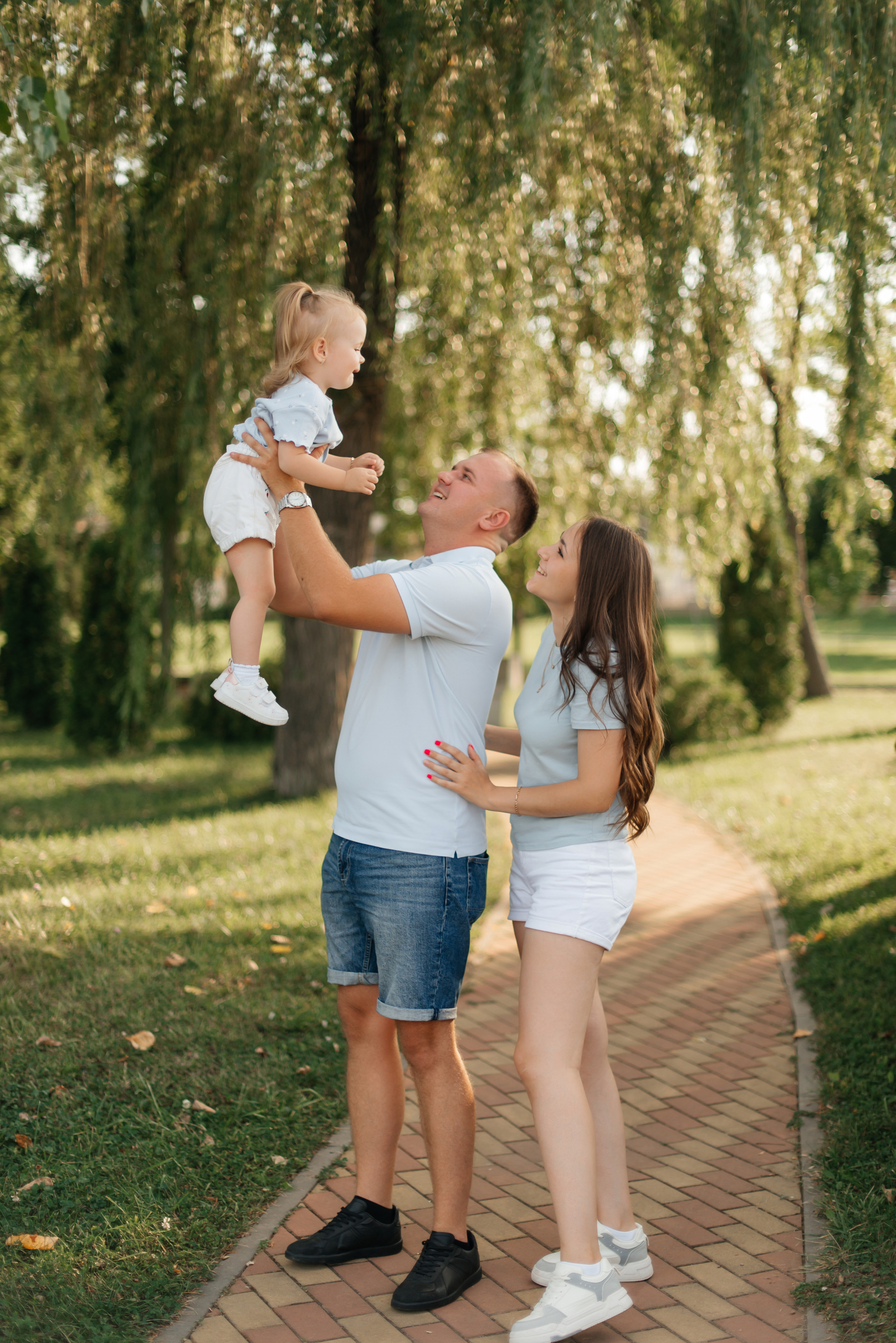 Семейная фотосессия летняя. Фотограф Палий Ульяна