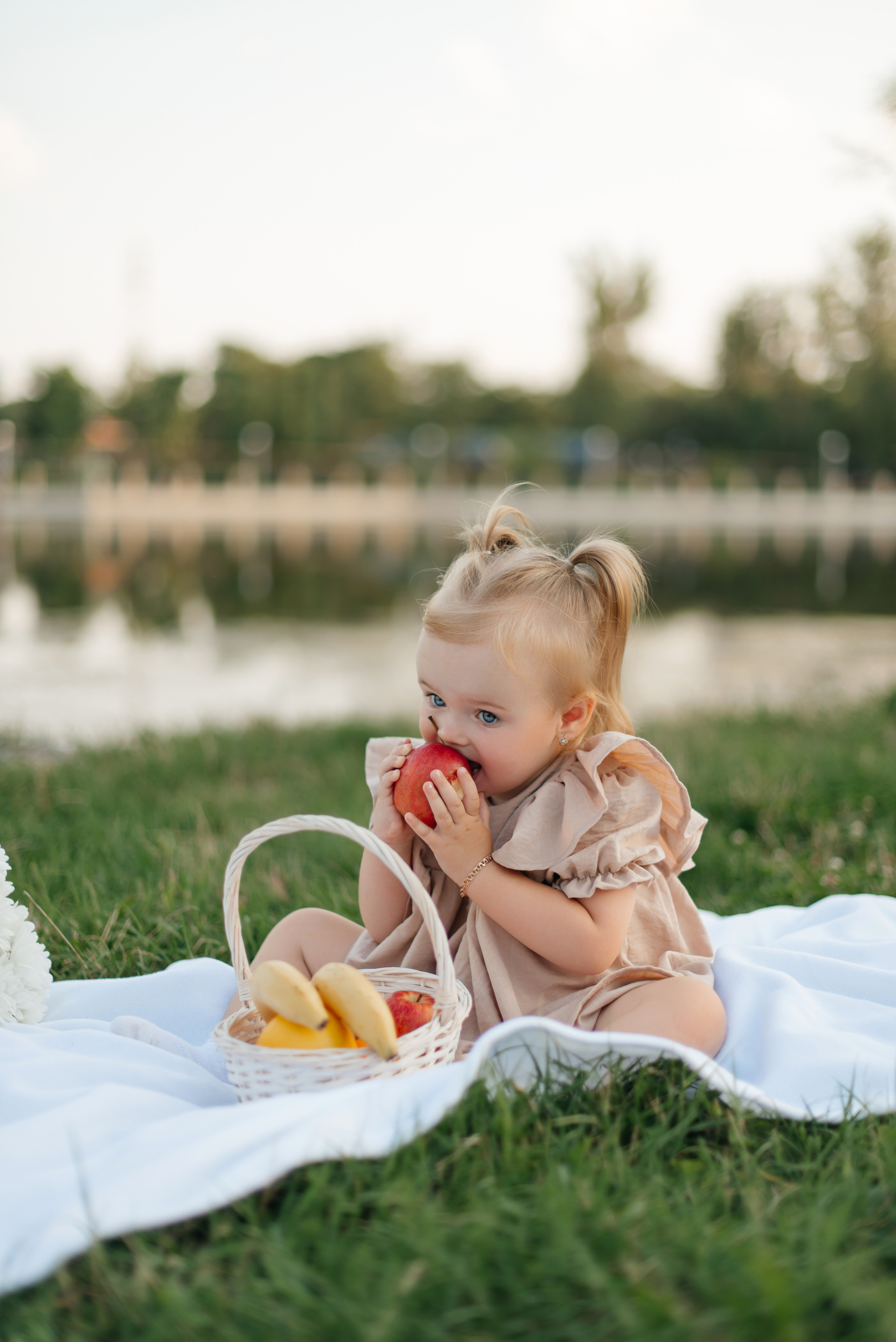 Семейная фотосессия летняя. Фотограф Палий Ульяна