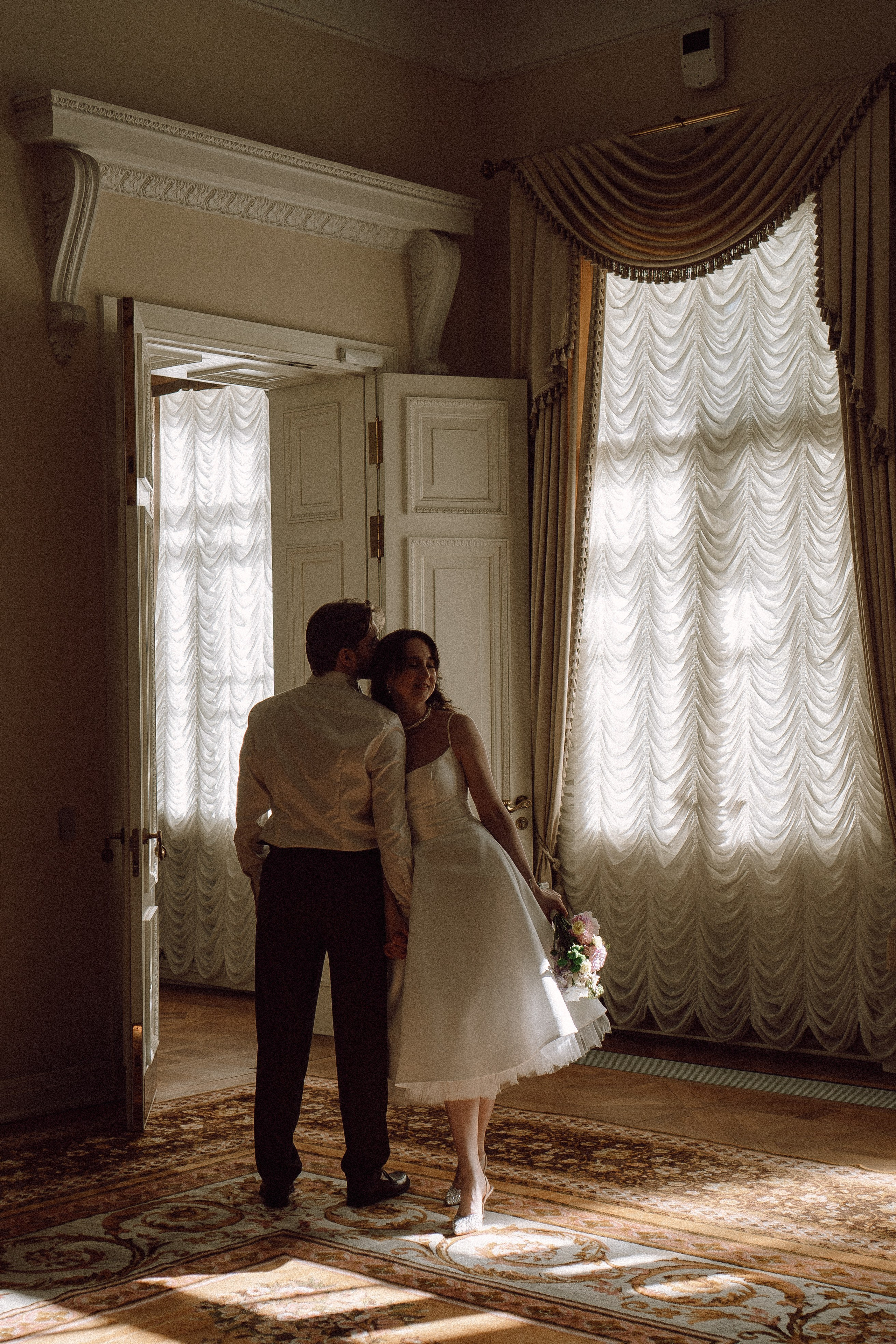 СВАДЕБНАЯ ФОТОСЕСИСИЯ В ГОРОДЕ ПУШКИН. Профессиональный фотограф, Санкт-Петербург — Виктория Богомолова