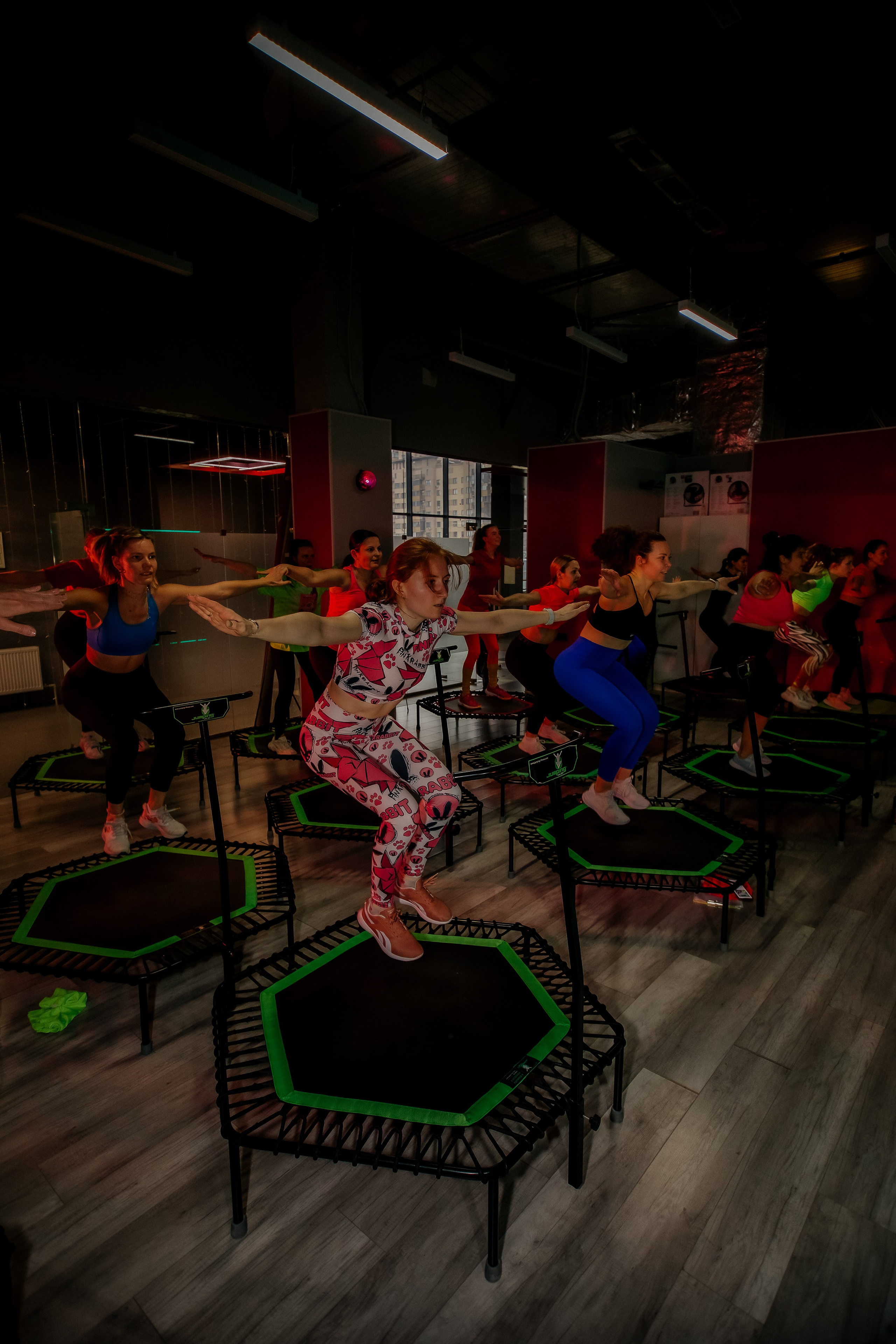 Съемки тренировок для сети студий Jumping Fitness. Ирина Тихонова — фотограф для детей и коллективов в Москве