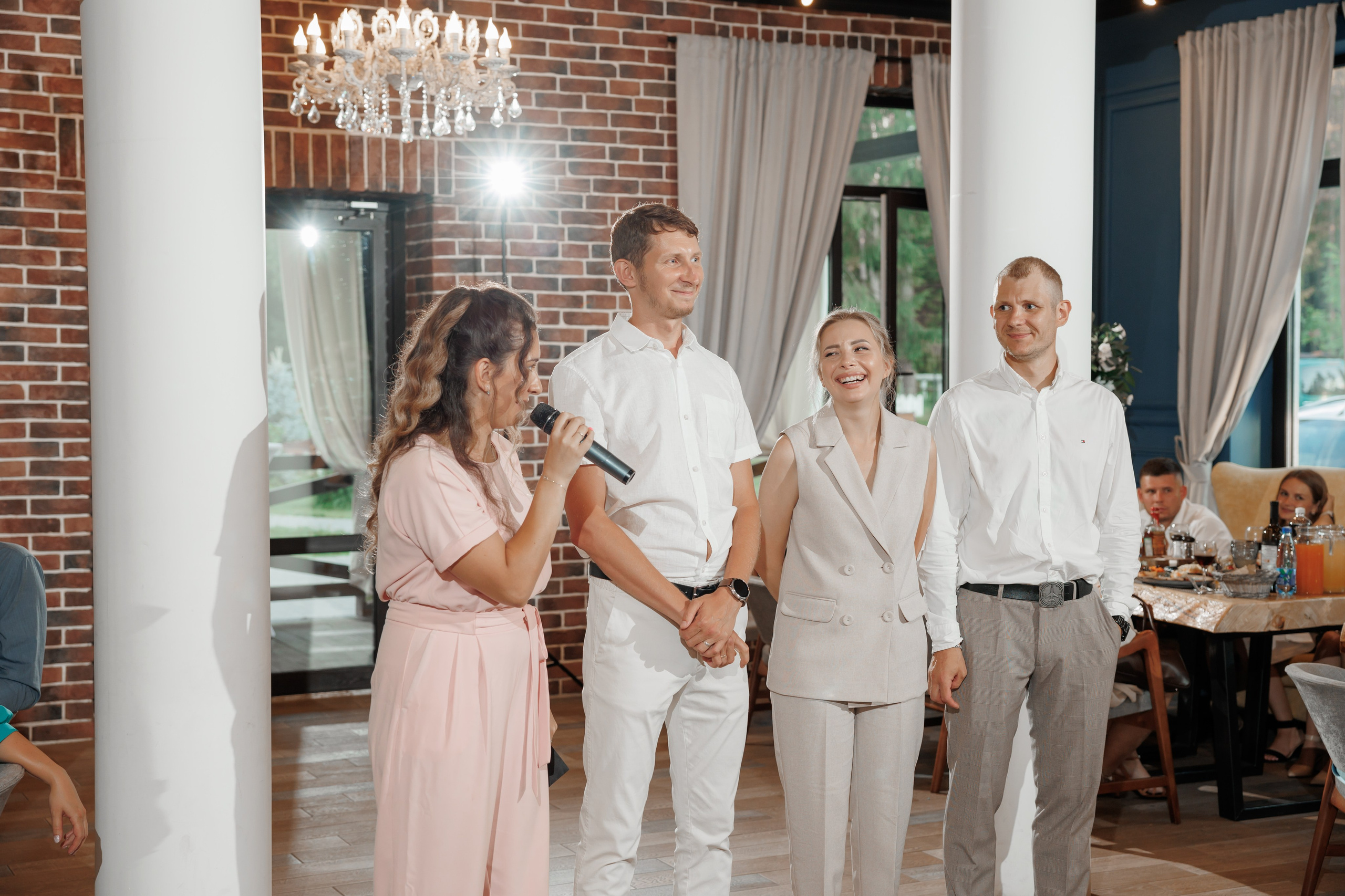 Полина и Дмитрий, загородный клуб «Барин», ЗАГС в г. Пушкино. Свадебный и репортажный фотограф (Москва, Королев и другие)