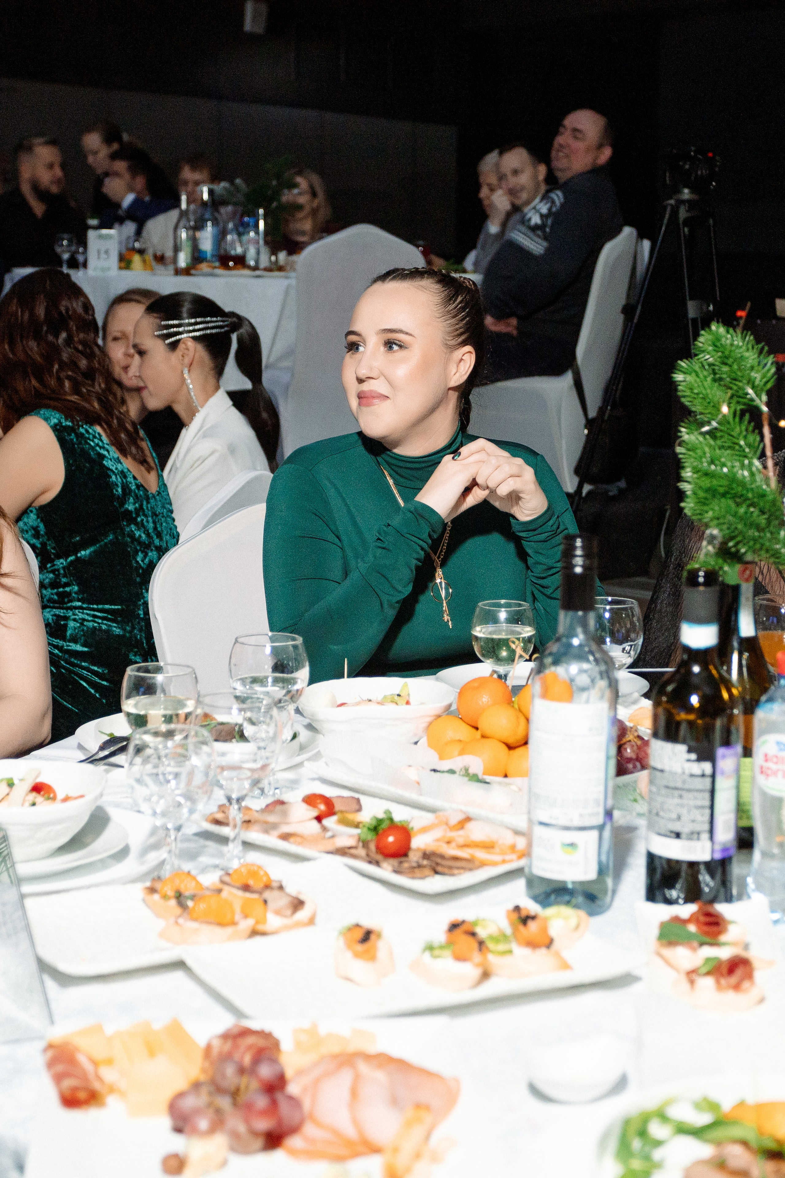 РЕПОРТАЖ: НОВЫЙ ГОД В ДК МЕТАЛЛУРГ. Профессиональный фотограф в Ижевске Леша Петров