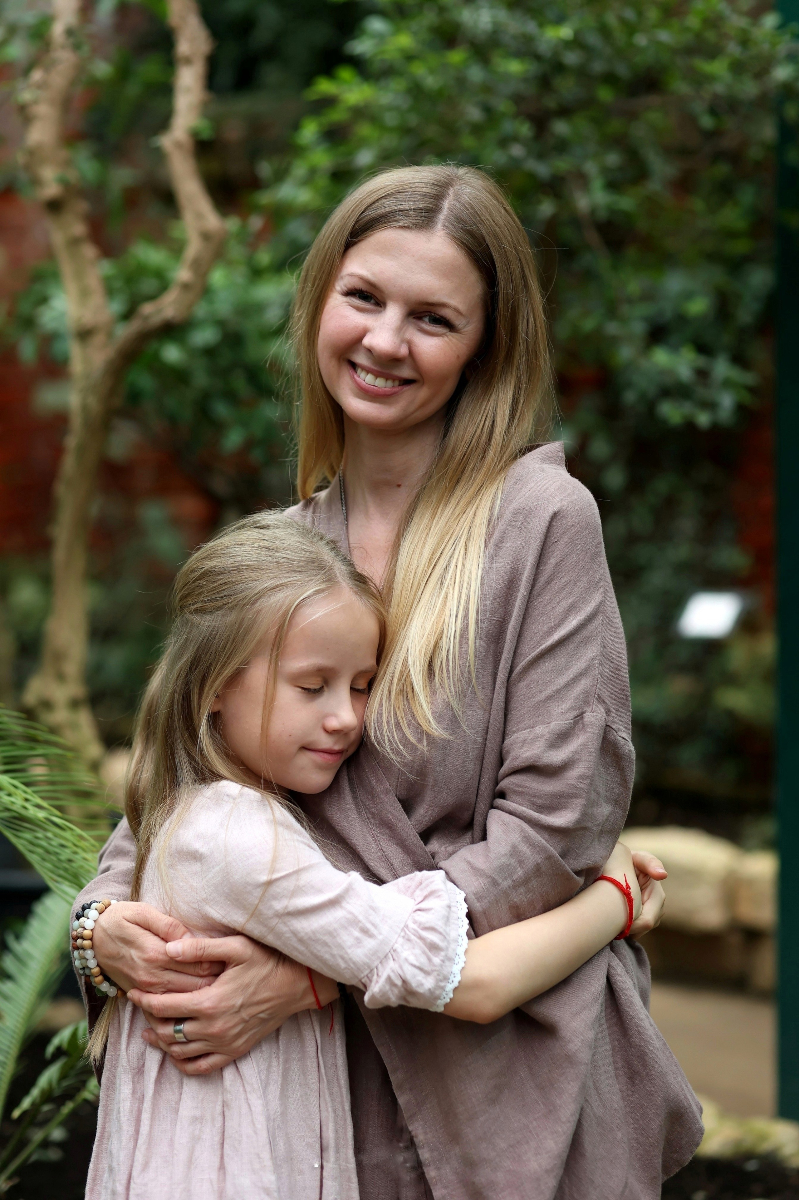 Йога. Гортензии. Тропики в Аптекарском огороде. Портретный фотограф Москва