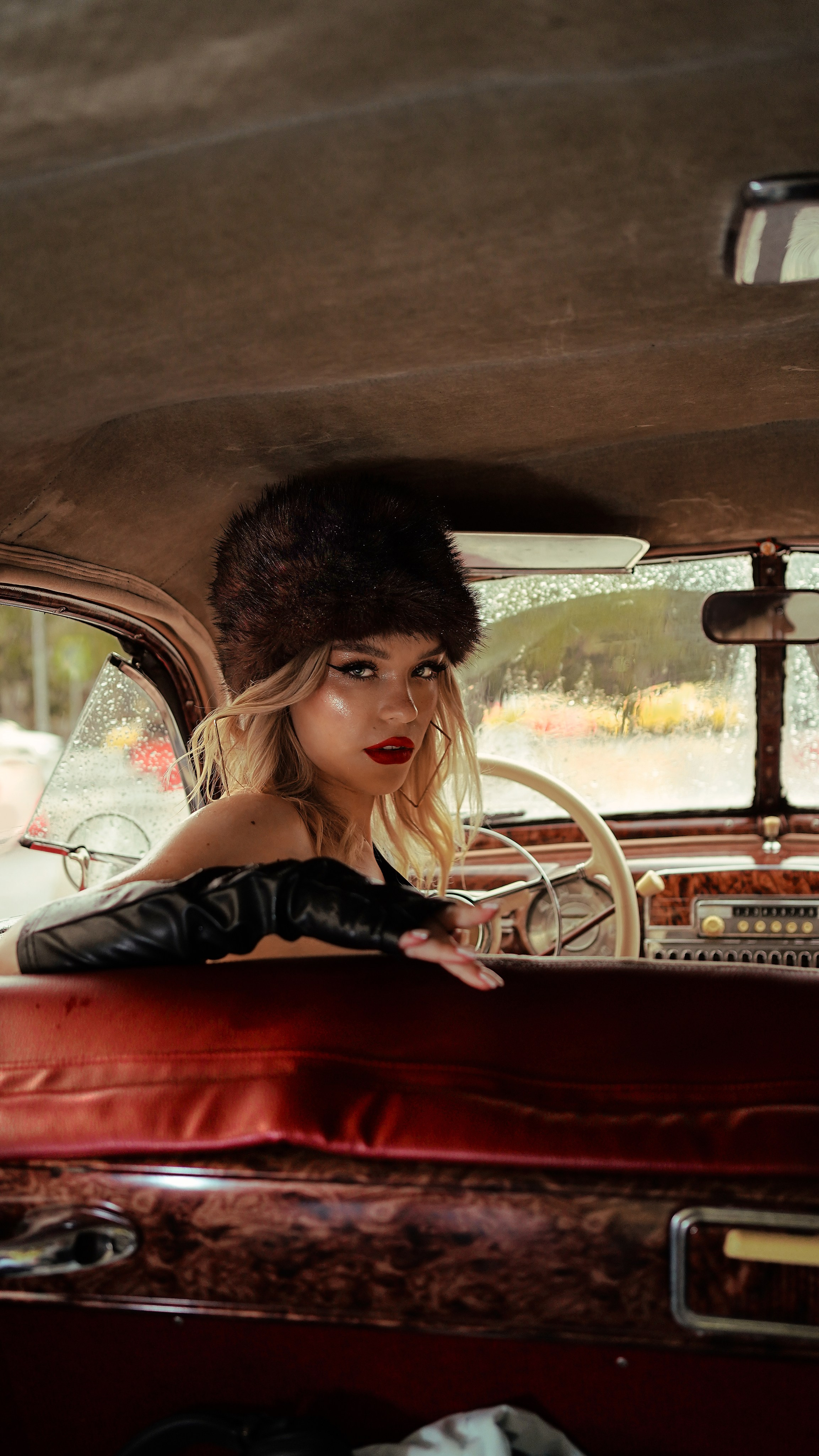 Русская женщина. Главная