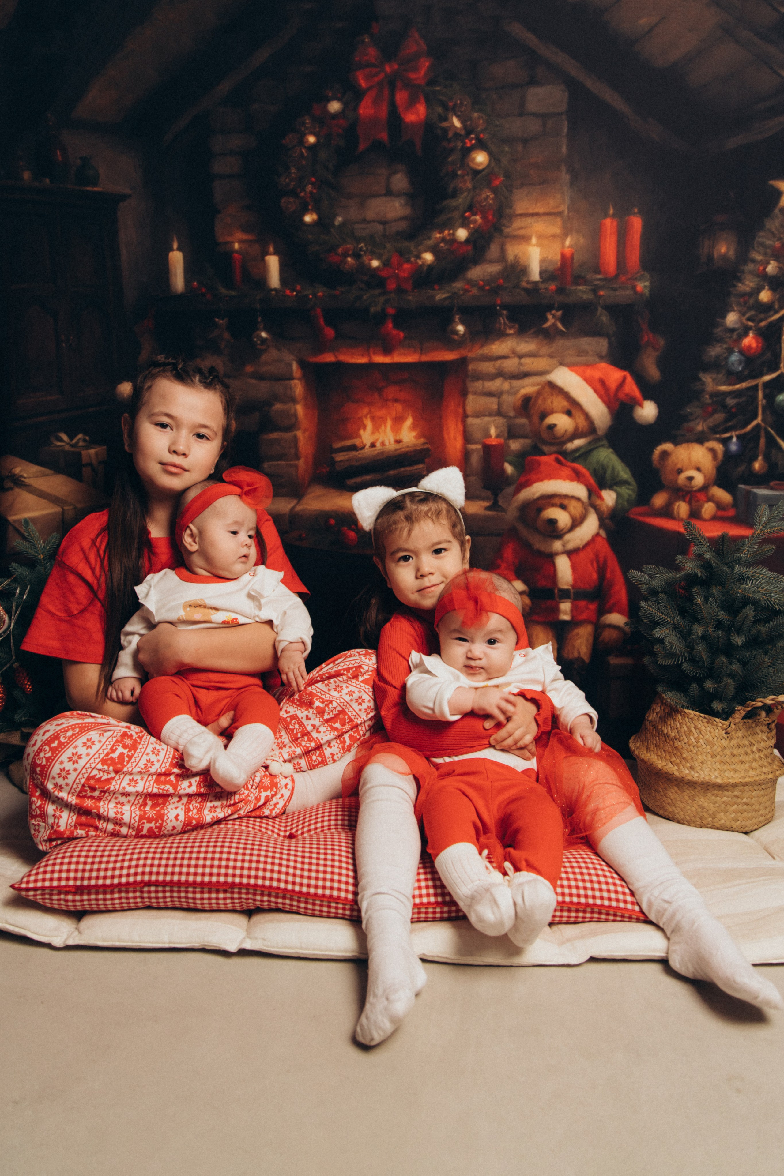 Лилиана и Розалина. Евгения Горбунова фотограф новорожденных в Новом Уренгое