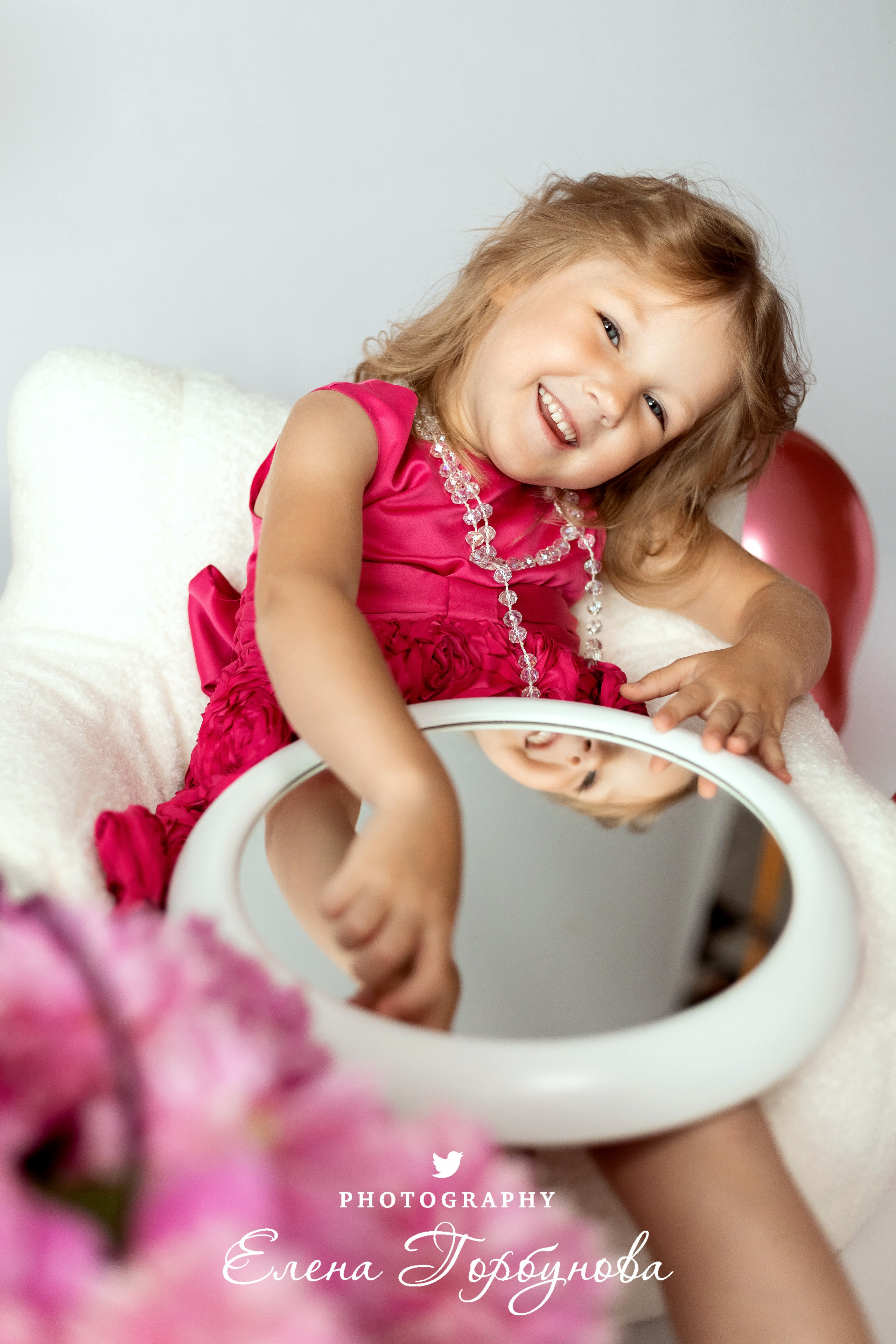 «Модница в розовом» В моей студии. Вероника и Александра. 2024. Фотограф Пермь. Свадьбы. Семья и дети, школа, д. сад. Фотокниги