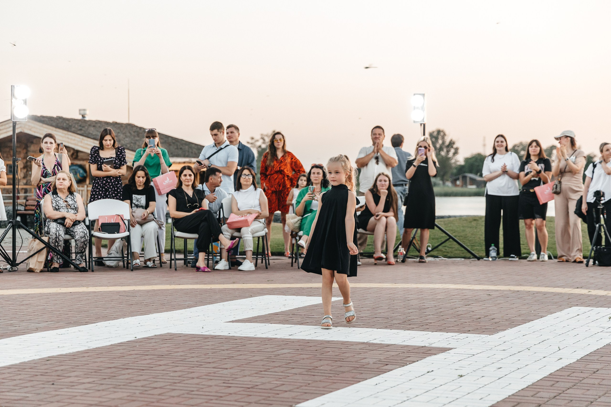 FASION PROJECT — VESHALKⱯ KIDS. Свадебный и репортажный фотограф в Ростове-на-Дону Павел Кислов