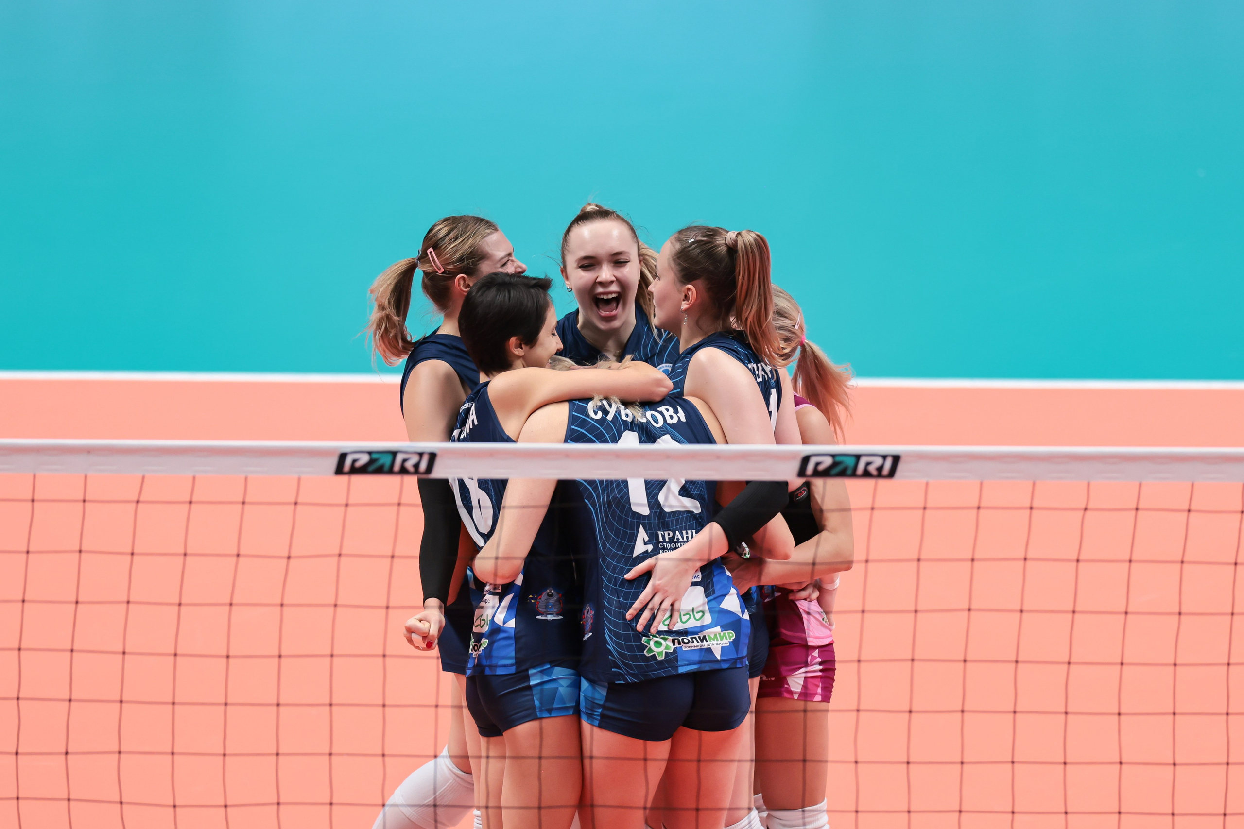 ВК Динамо Ак Барс — ВК Ленинагрдка. Спортивный репортажный фотограф Казань Нафис Сиразетдинов