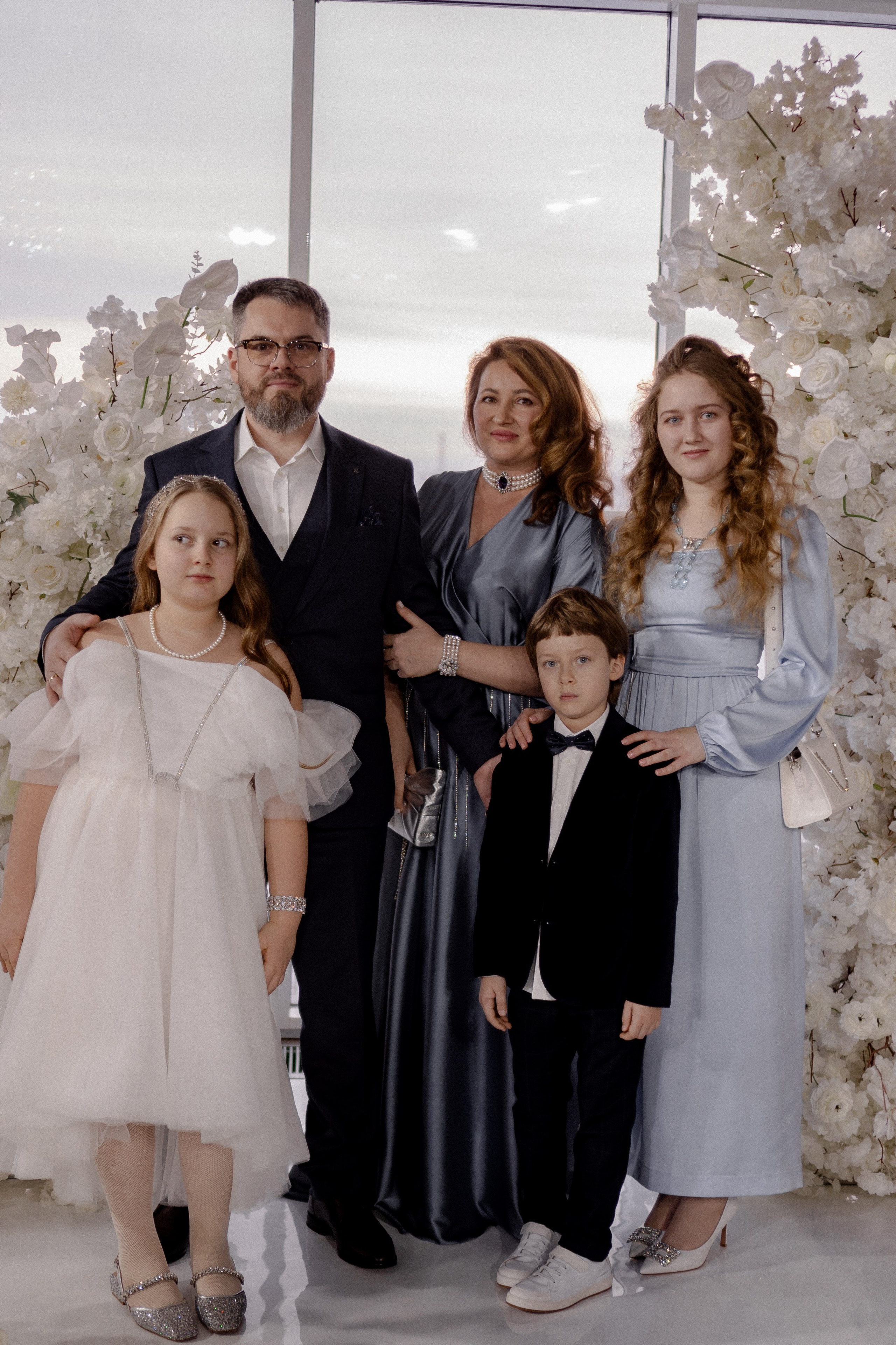 СВАДЕБНАЯ СЬЕМКА СБОРОВ В ОТЕЛЕ И ВЫЕЗД НА ЦЕРЕМОНИЮ (СНЯТО В СИБИРЕ В НИЖНЕВАРТОВСКЕ). Профессиональный фотограф, Санкт-Петербург — Виктория Богомолова