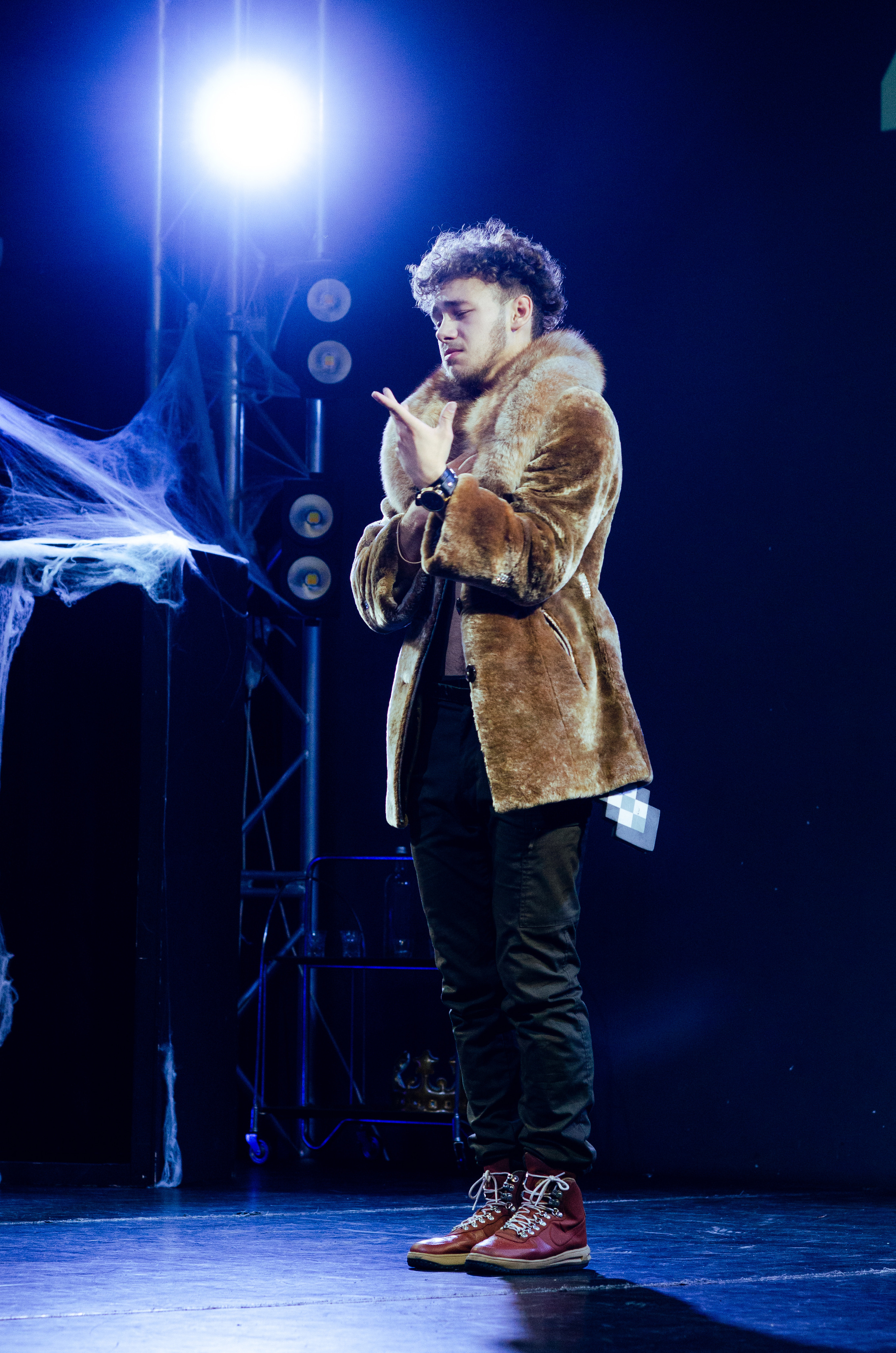 Спектакль «Король умрет в конце спектакля». Портретный и лайфстайл фотограф в Санкт-Петербурге