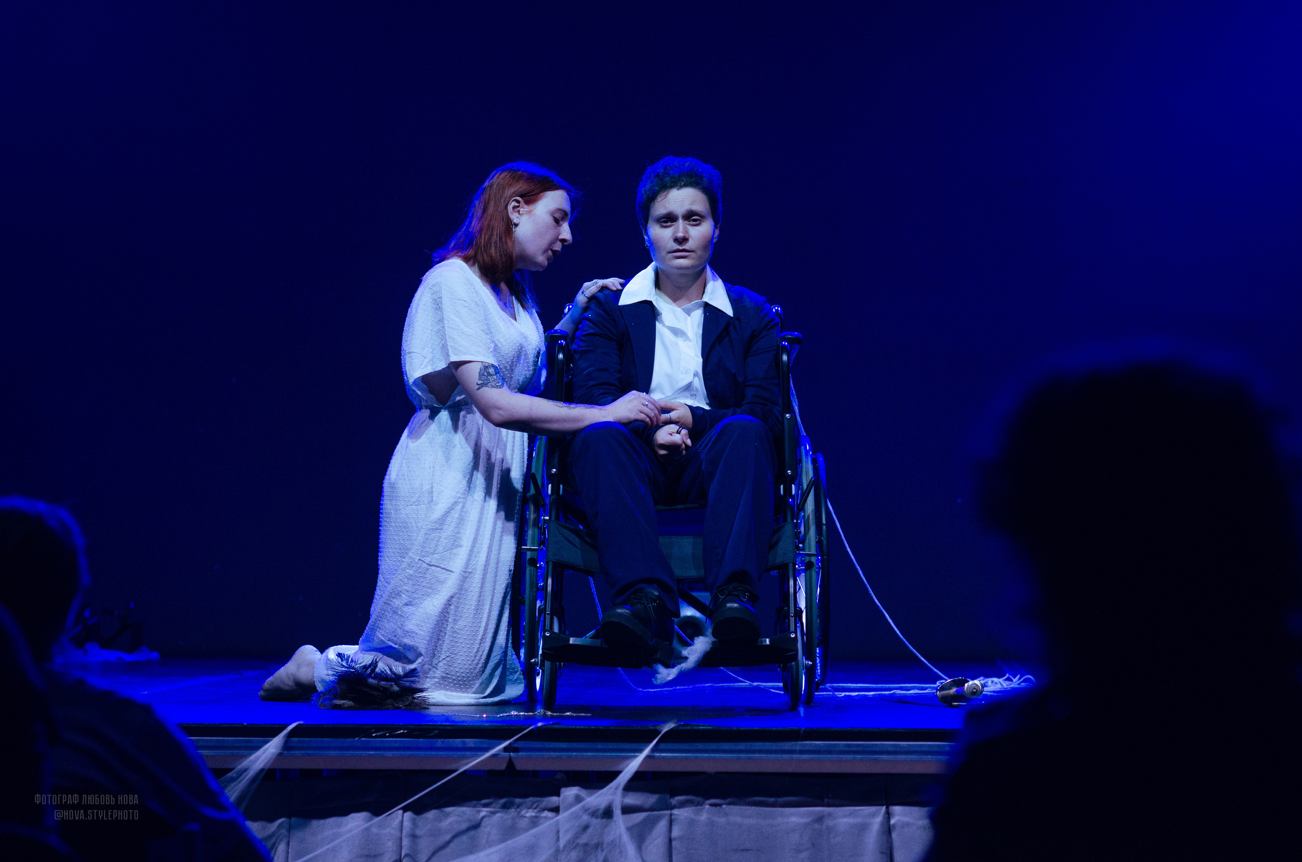 Спектакль «Король умрет в конце спектакля». Портретный и лайфстайл фотограф в Санкт-Петербурге