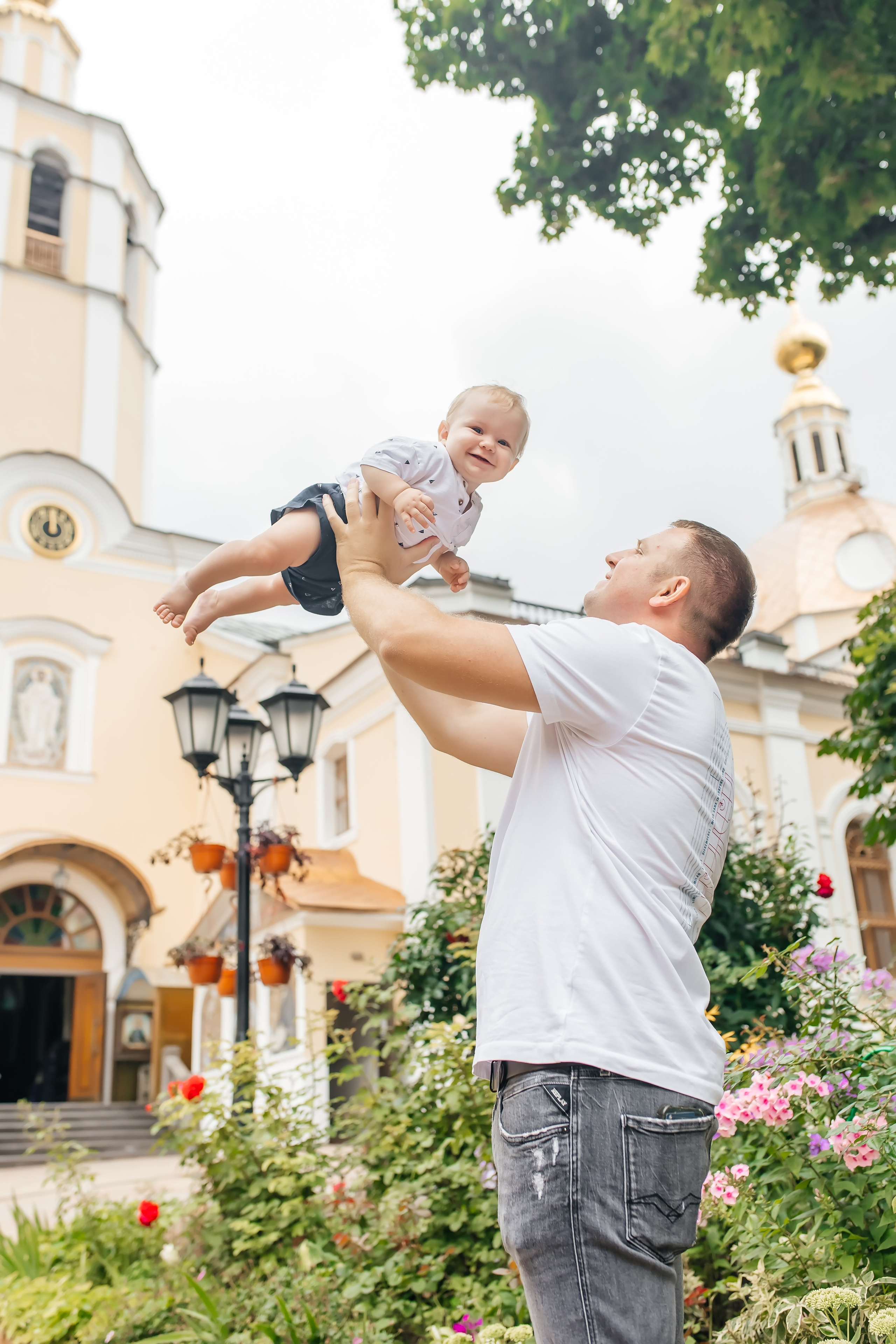 Крещение Марка в Храме всех святых на Соколе. Фотограф на крещение и венчание Москва  Надежда Баланина