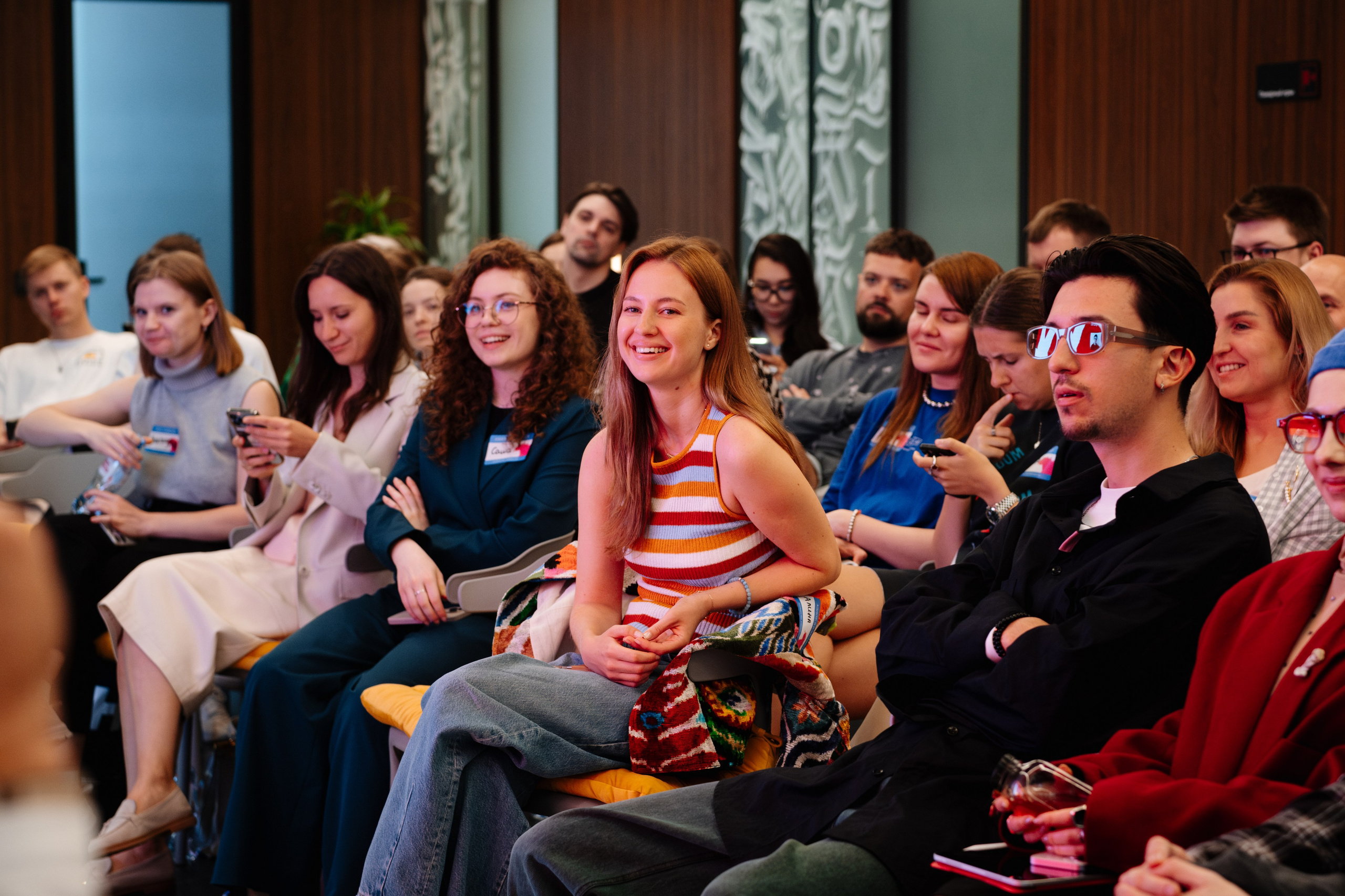 Нескучные финансы х Изионисты. Репортажный и портретный фотограф в Москве Илья Спиридонов