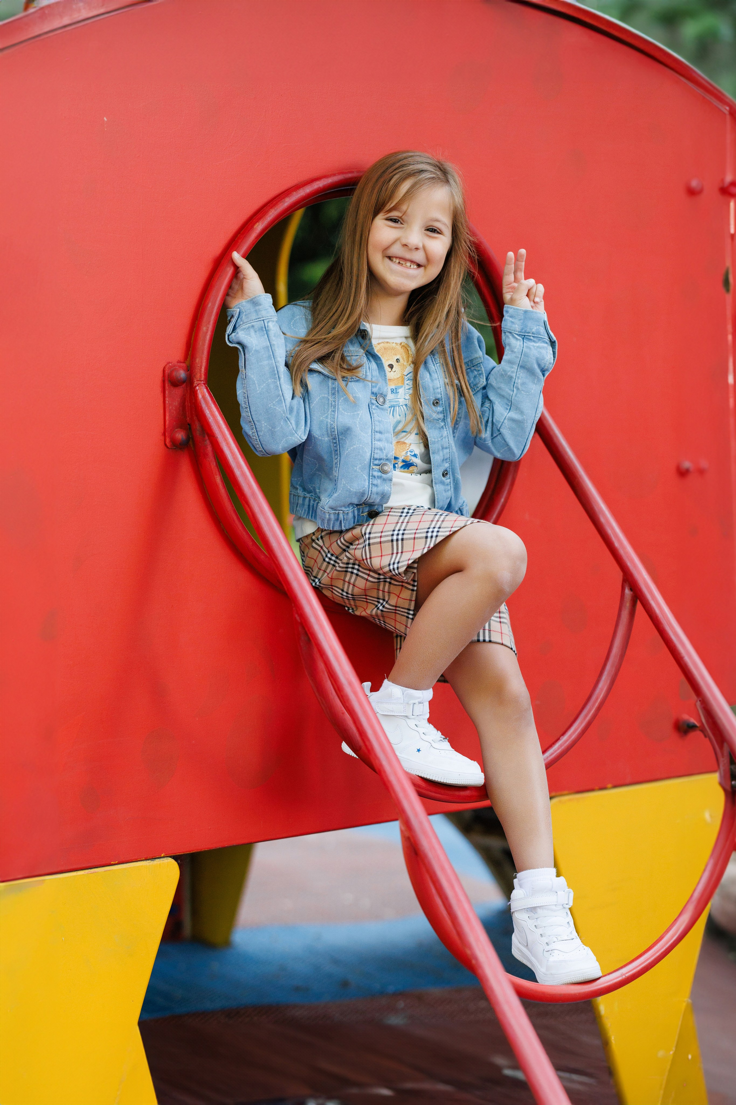 Тариф идеальный (1). Выпускные альбомы в Москве FOTOVMESTE