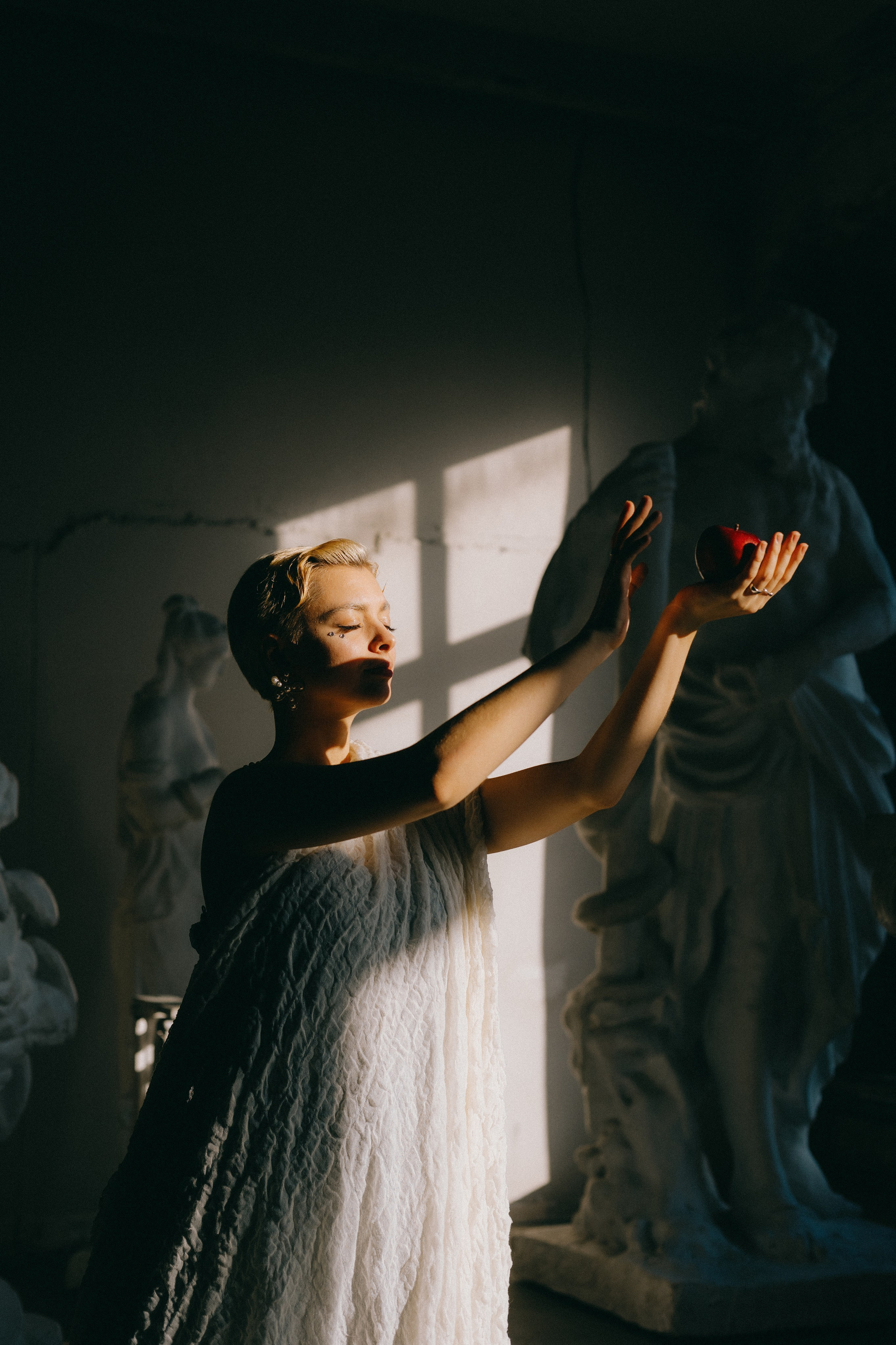 Lida. Antique art. Портретный и концептуальный фотограф в Санкт-Петербурге Роман Башкиров