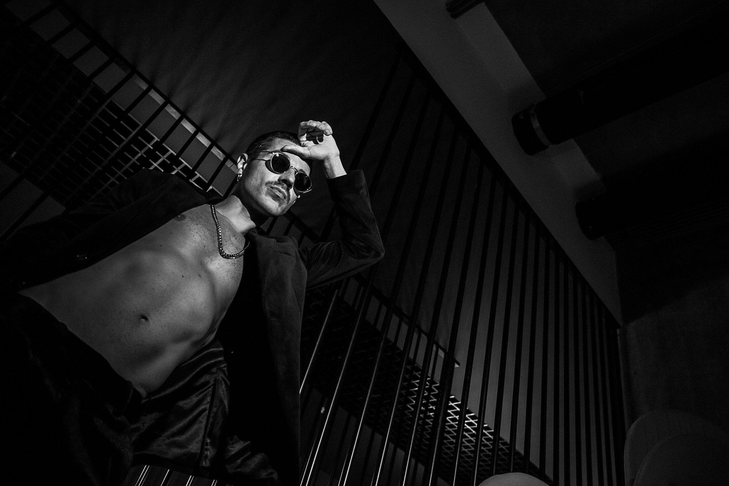 Станислав. Съёмка в отеле. Фотограф Батуми | Lera Rawlick