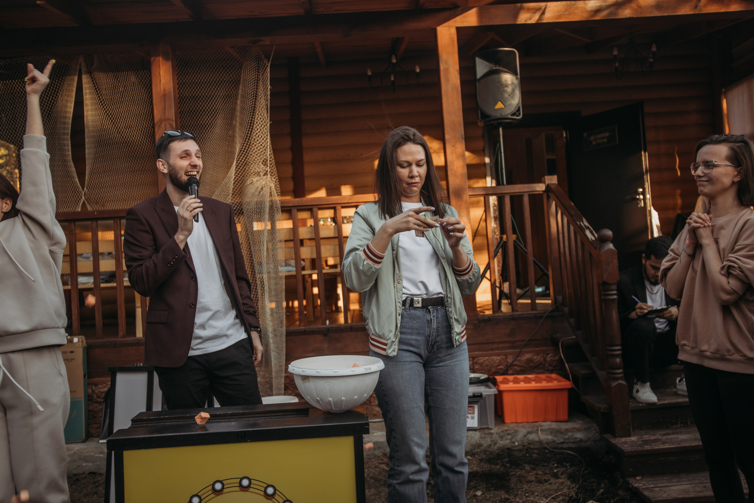 Корпоратив Muza_Arts. Венера Гайн. Репортажный фотограф  Тюмень. Обучение фотографии с 0