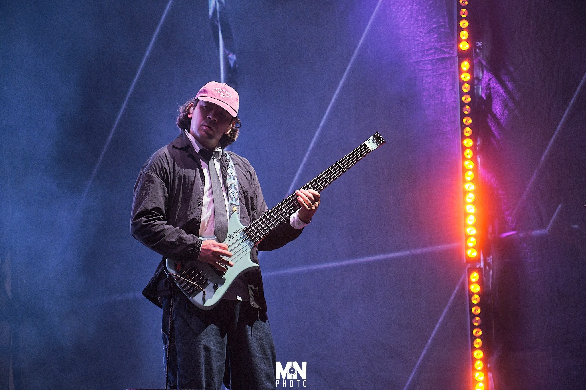 Тысячи глаз, сотни голосов, один незабываемый вечер! День Шахтера в Междуреченске, где ДК “Распадский” и “Братья Грим” собрали настоящую армию поклонников! Никита Максимов в гуще событий.