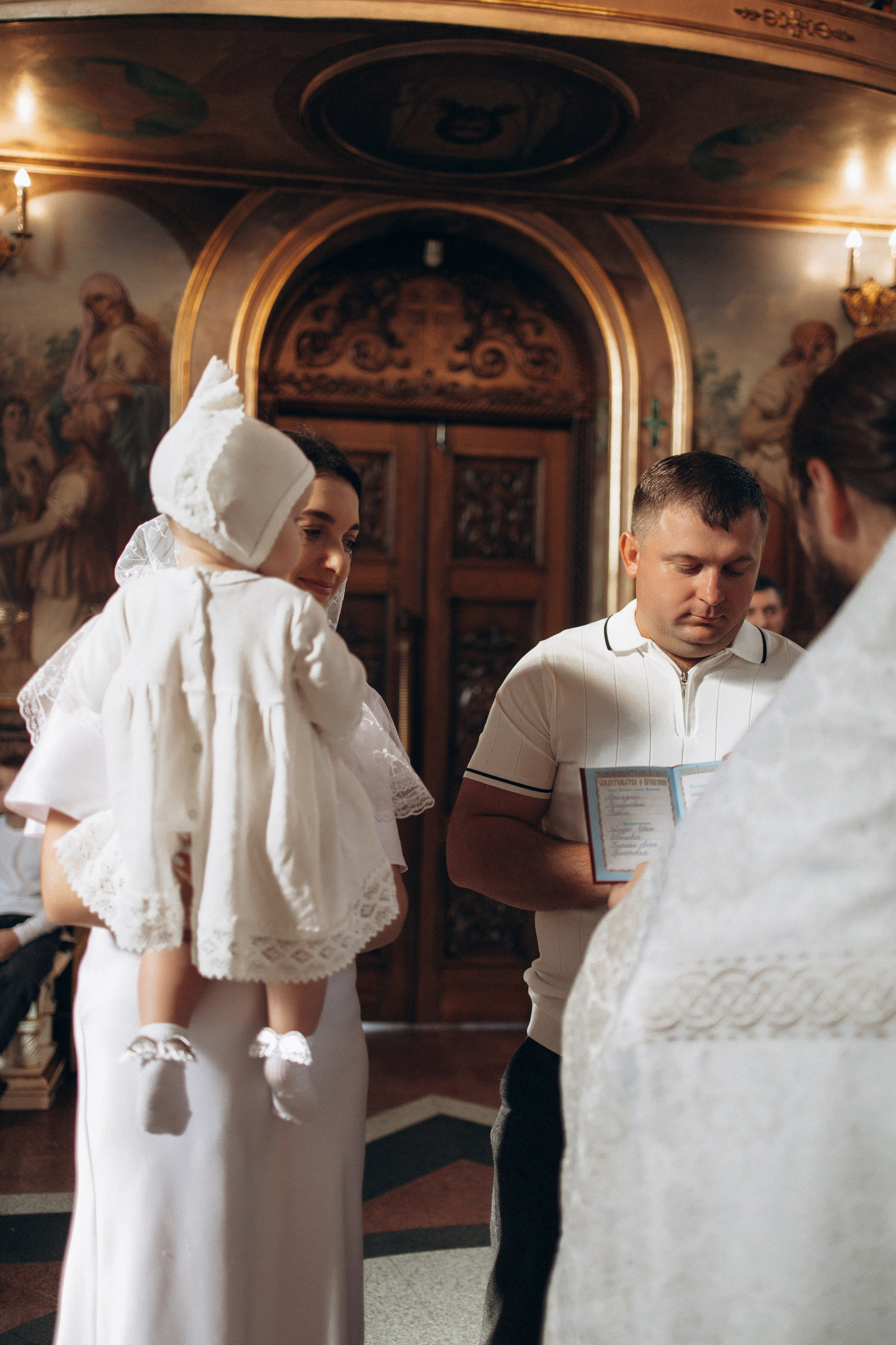 Крещение Арины. Самый теплый фотограф в Краснодаре Рябоконь Ксения