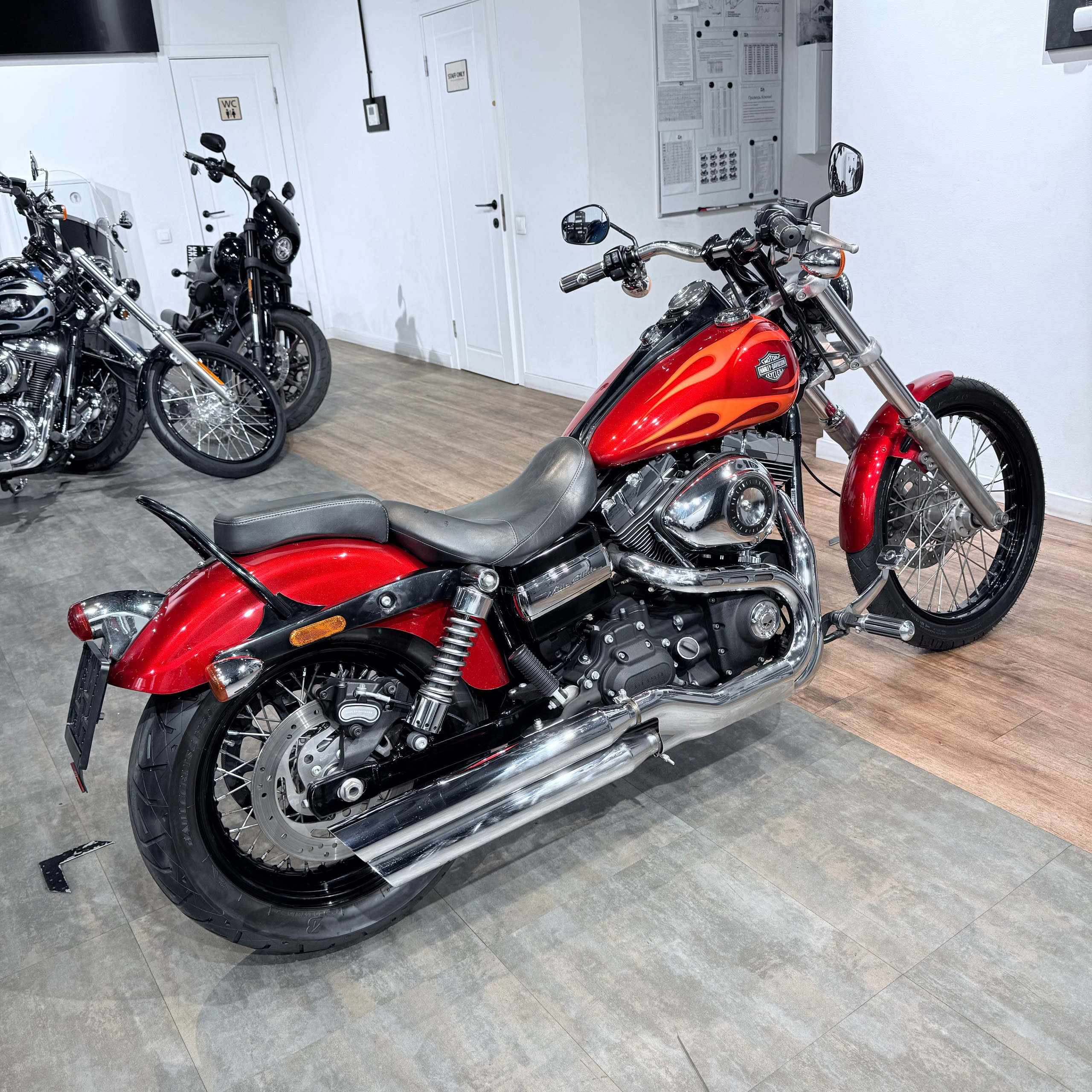 2012 Dyna Wide Glide 96 Red Оrаngе Flames. Hello Davidson, Москва. Только хорошие мотоциклы…