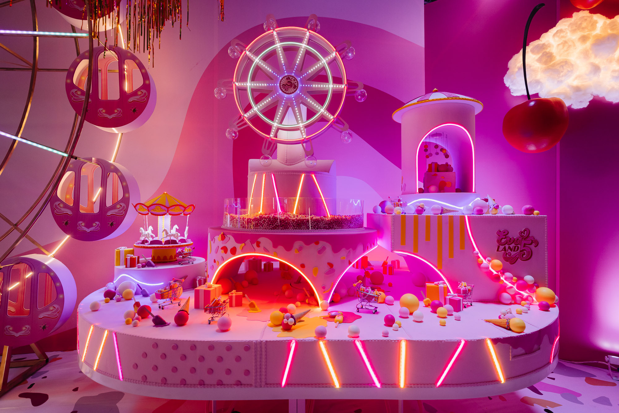 Eva 5. Фотограф в Сочи, Репортажный фотограф Виктор Кочков-Филатов