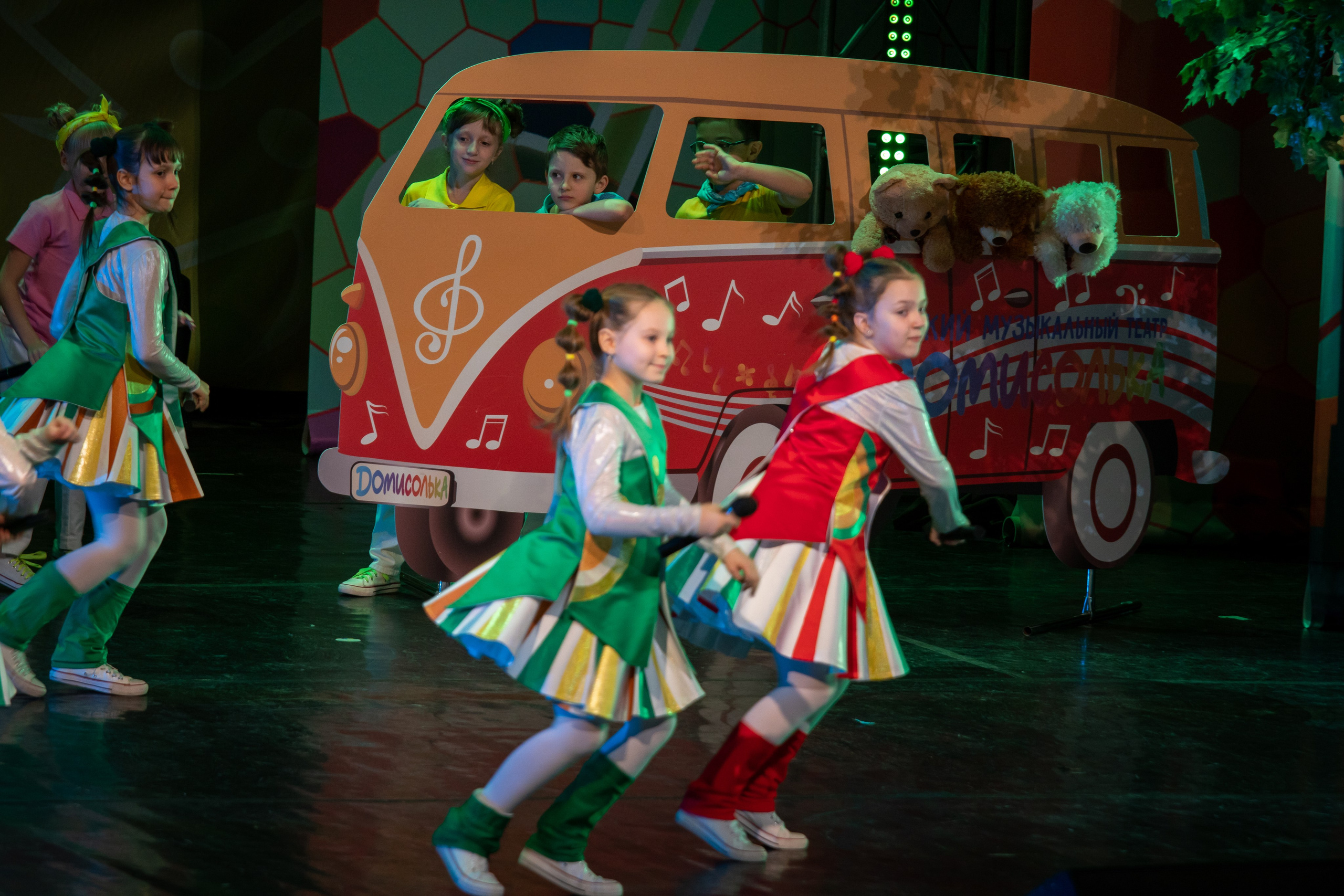 Съёмка концерта для Домисольки, большой концертный зал Космос. «Студия DRONAVT`s» — видеосъёмка и фотография г. Москва