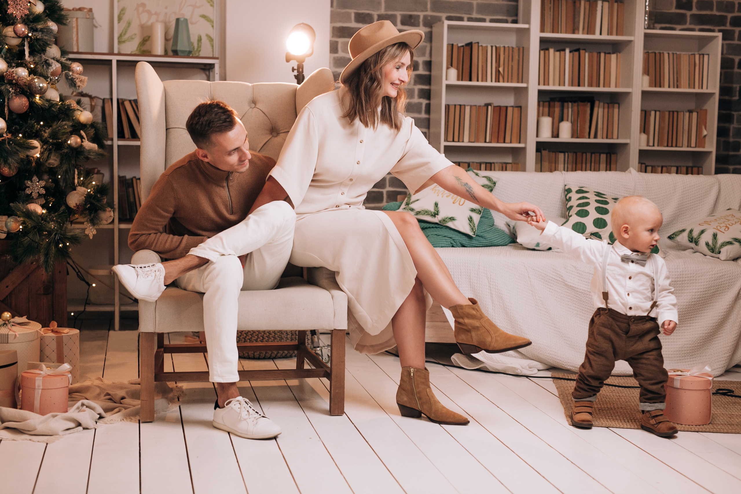 Семейный новогодний альбом. Семейный фотограф, свадебный фотограф, женский портрет в Санкт-Петербу