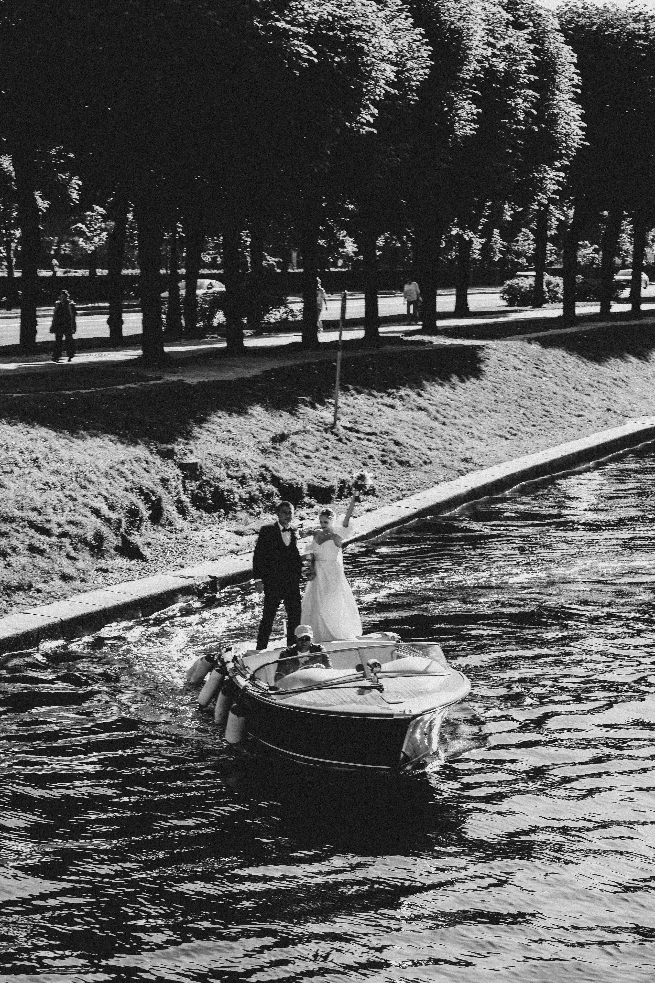 СВАДЕБГНАЯ ПРОГУЛКА ПО КАНАЛ САНКТ-ПЕТЕРБУРГА НА КАТЕРЕ. Профессиональный фотограф, Санкт-Петербург — Виктория Богомолова