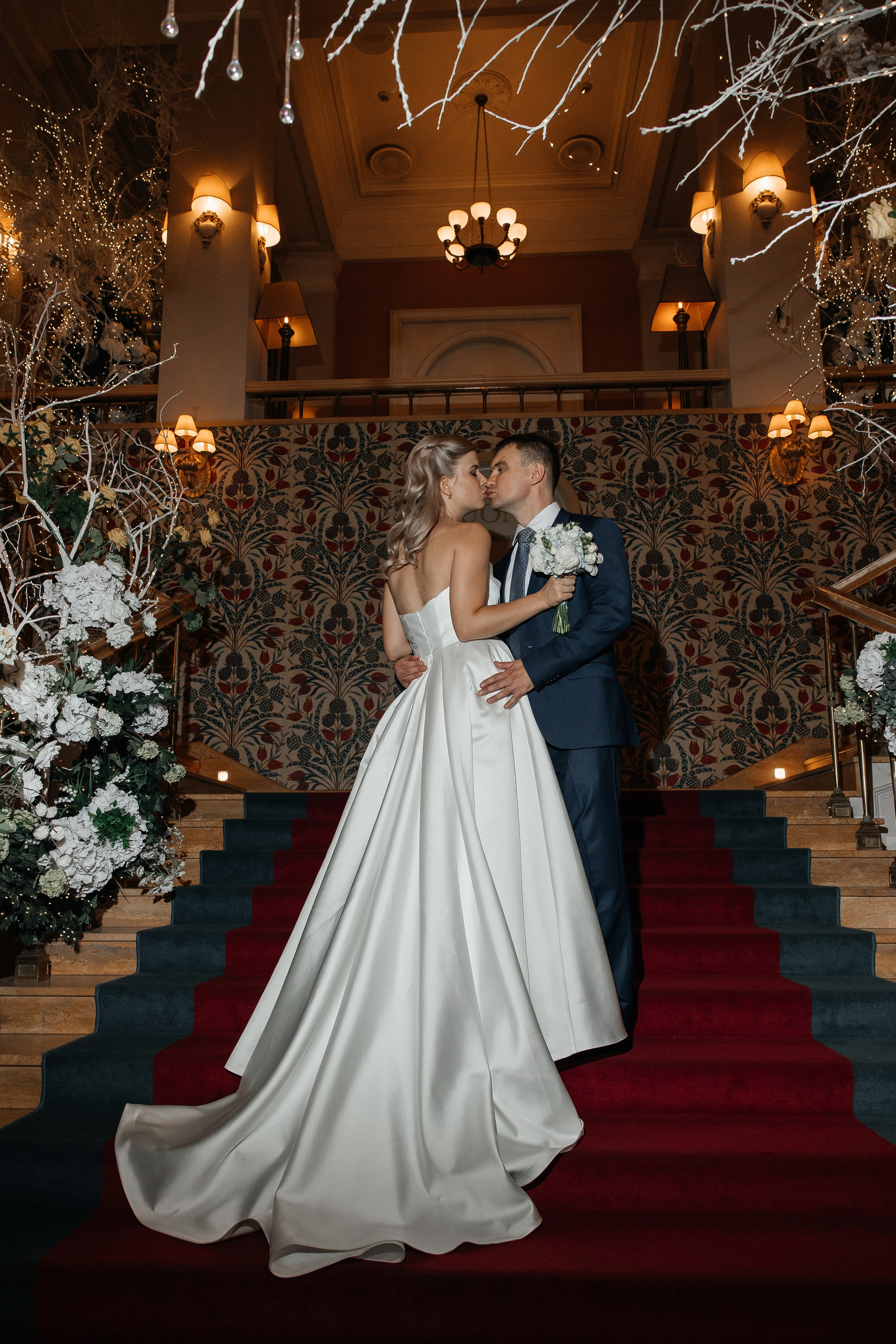 Свадебная фотосессия в гостинице Украина отеле Radisson Collection