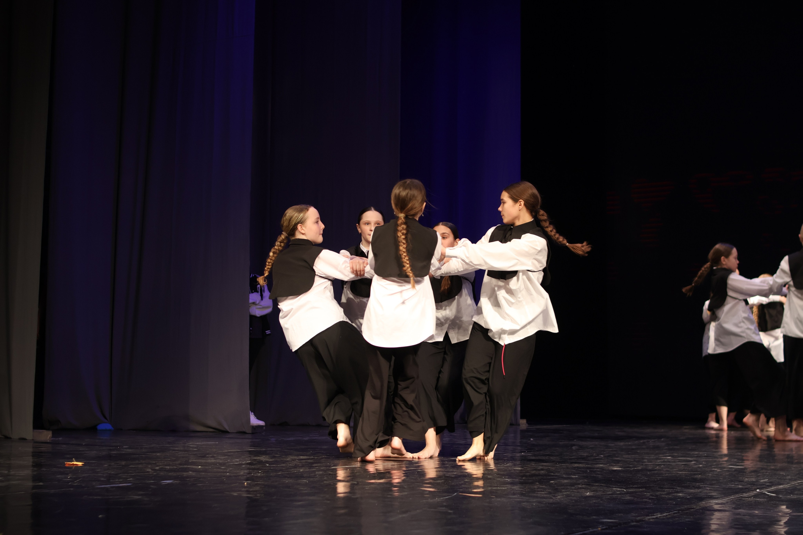 13 апреля, г. Томск. Золотое яблочко